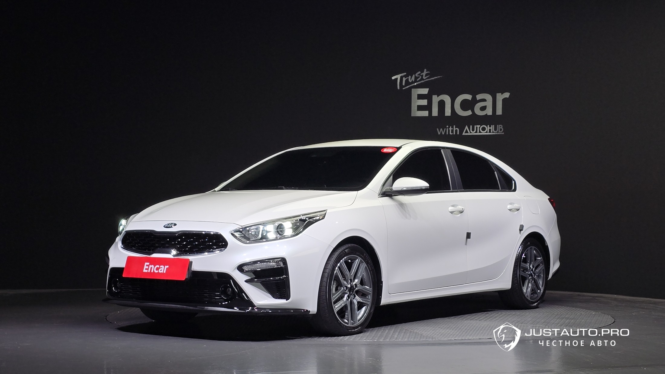Автомобиль Kia K3