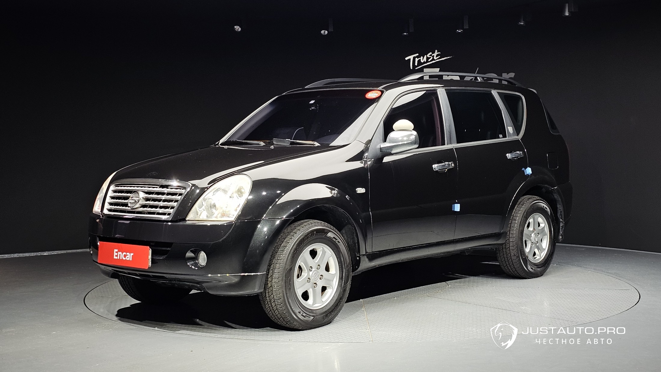 Автомобиль KG_Mobility_Ssangyong Rexton