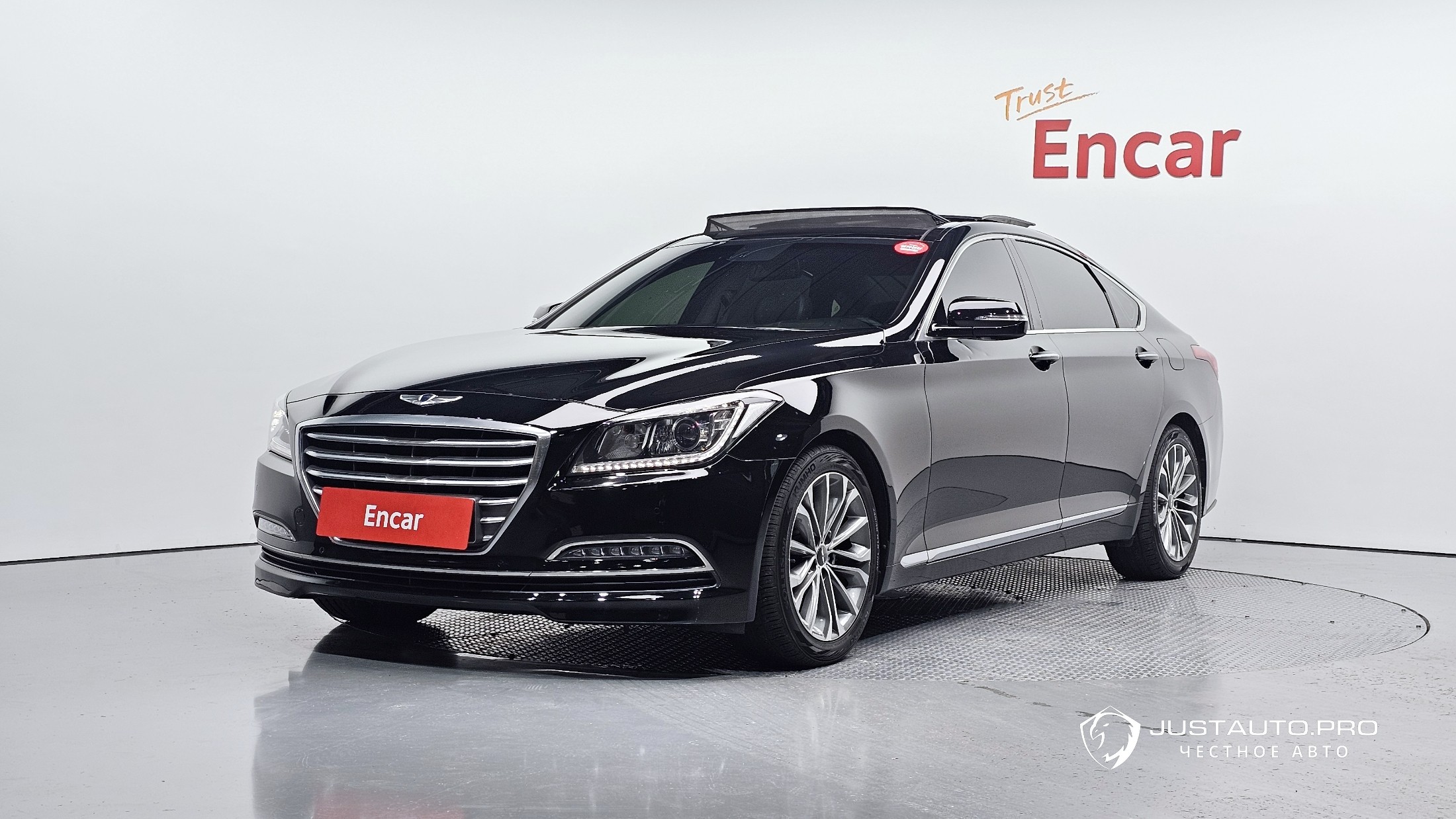Автомобиль Hyundai Genesis