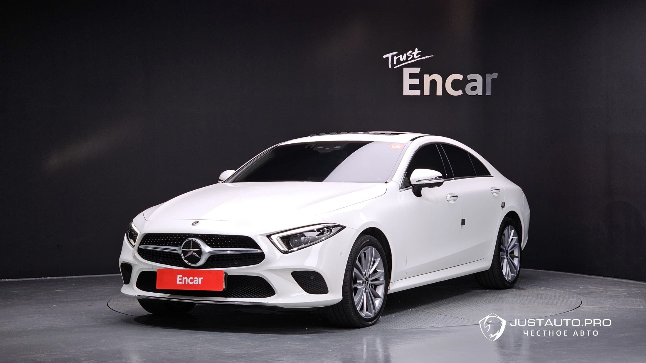 Автомобиль Mercedes-Benz CLS-Class