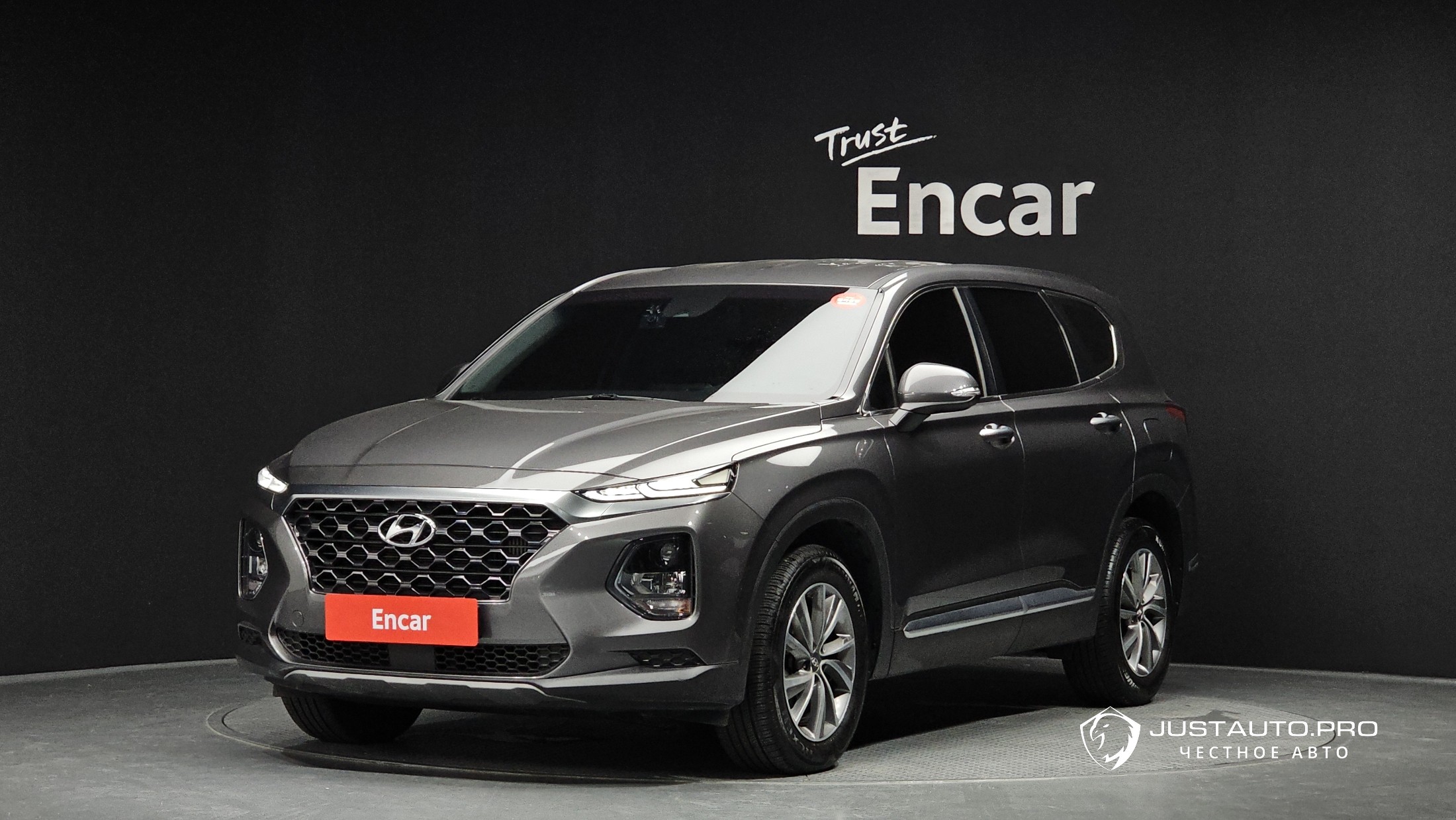 Автомобиль Hyundai Santafe