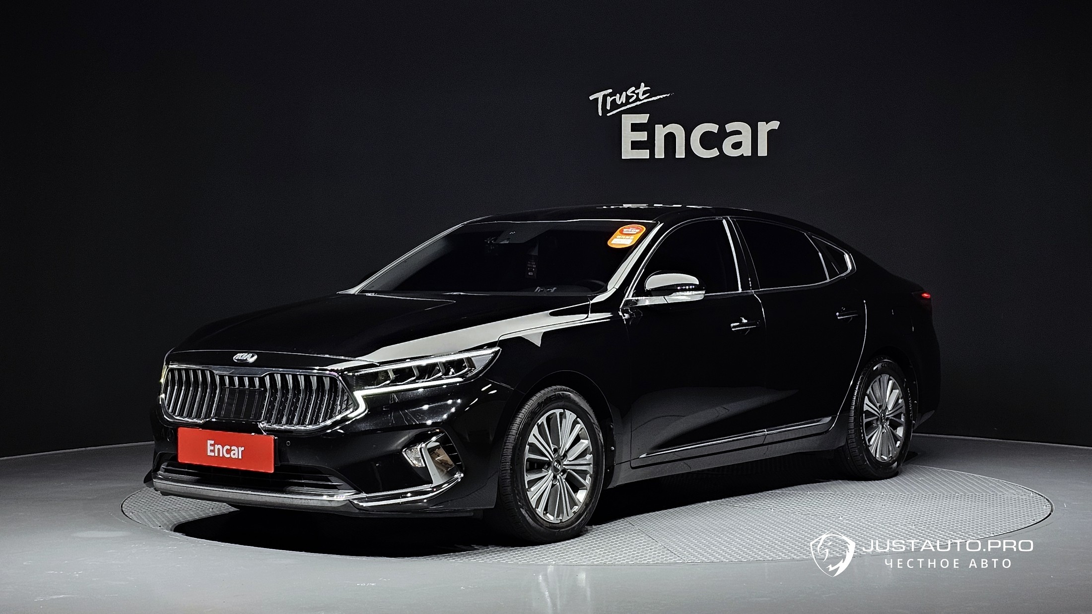 Автомобиль Kia K7