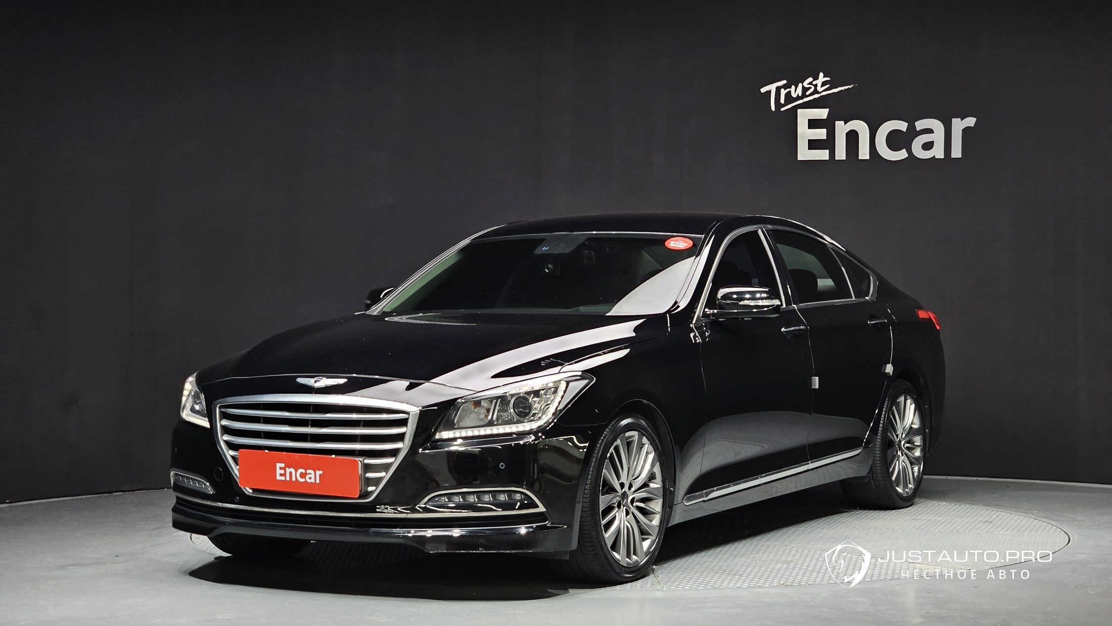 Автомобиль Hyundai Genesis
