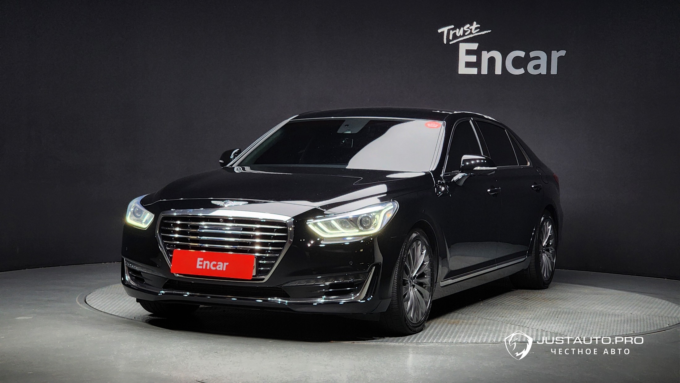 Автомобиль Genesis EQ900