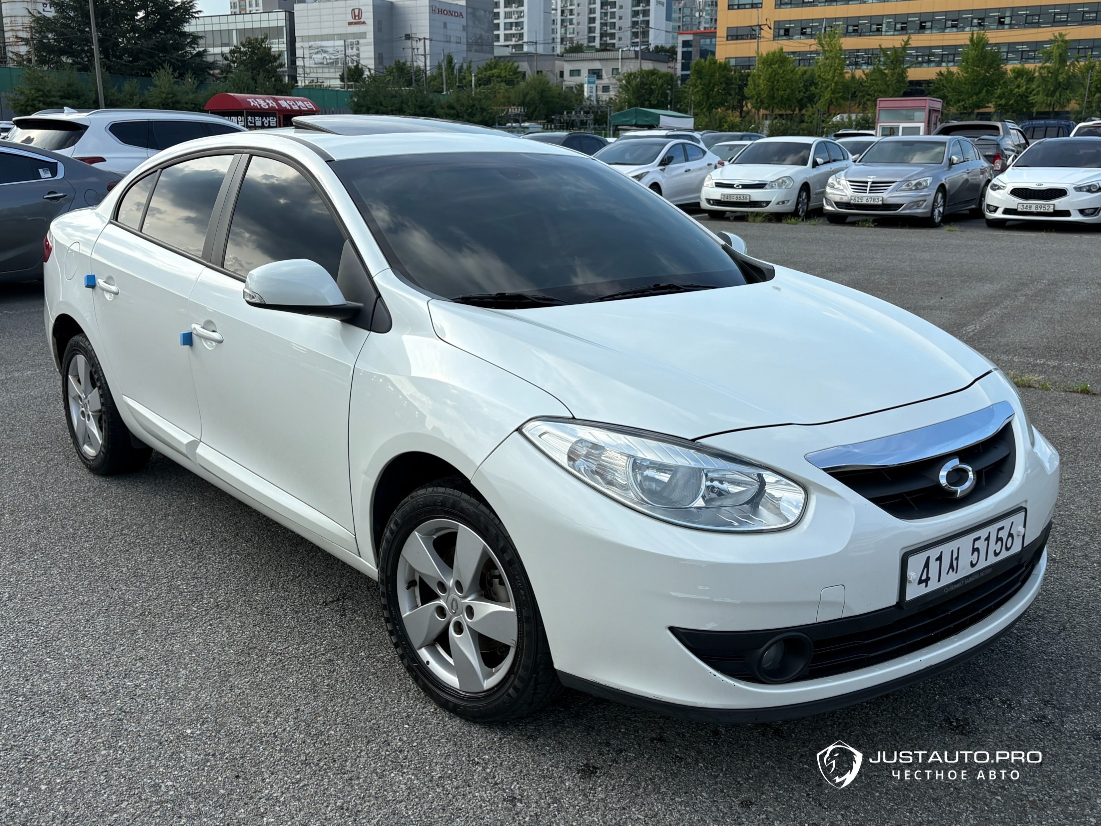Автомобиль Renault-KoreaSamsung SM3