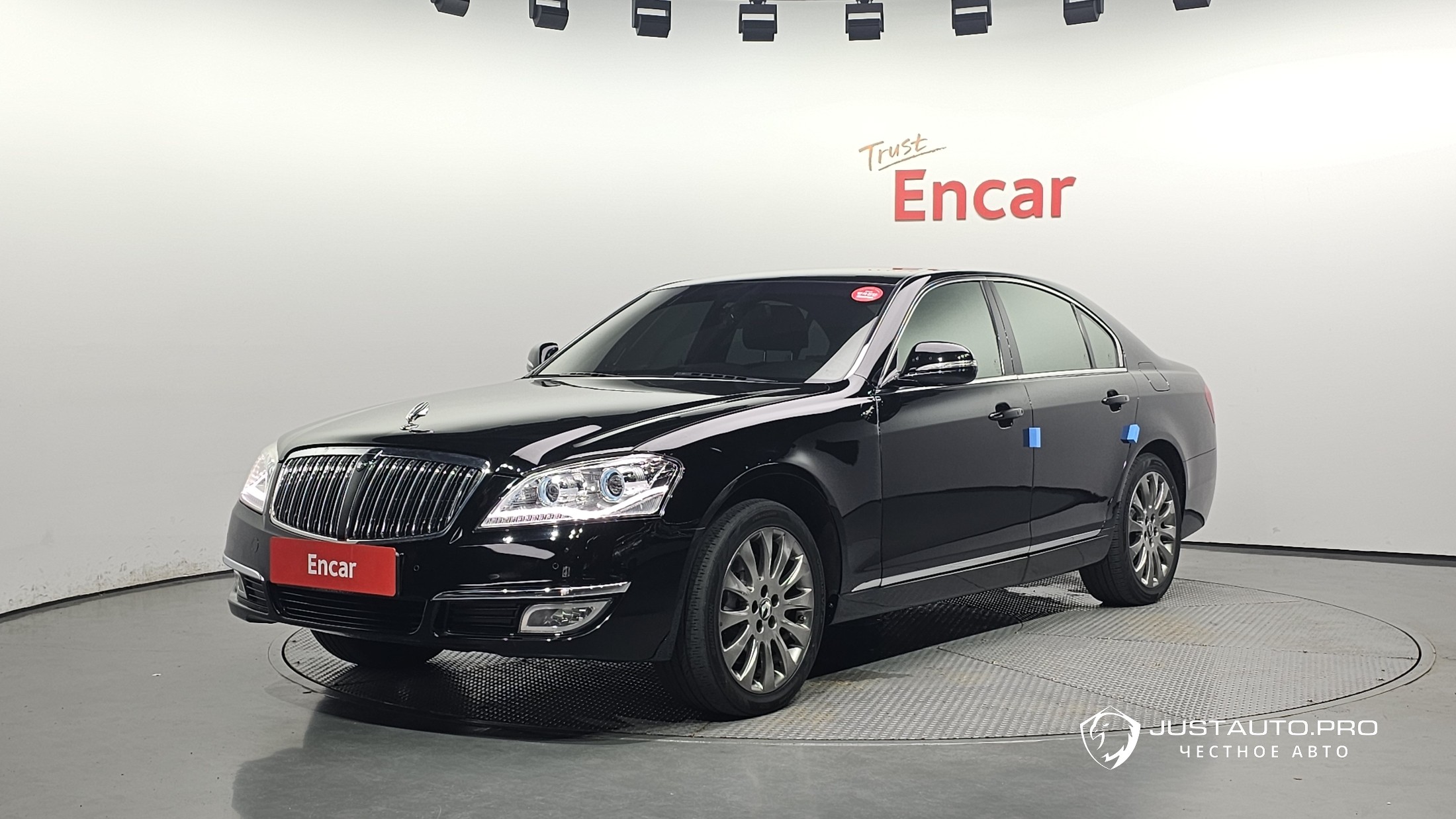 Автомобиль KG_Mobility_Ssangyong Chairman