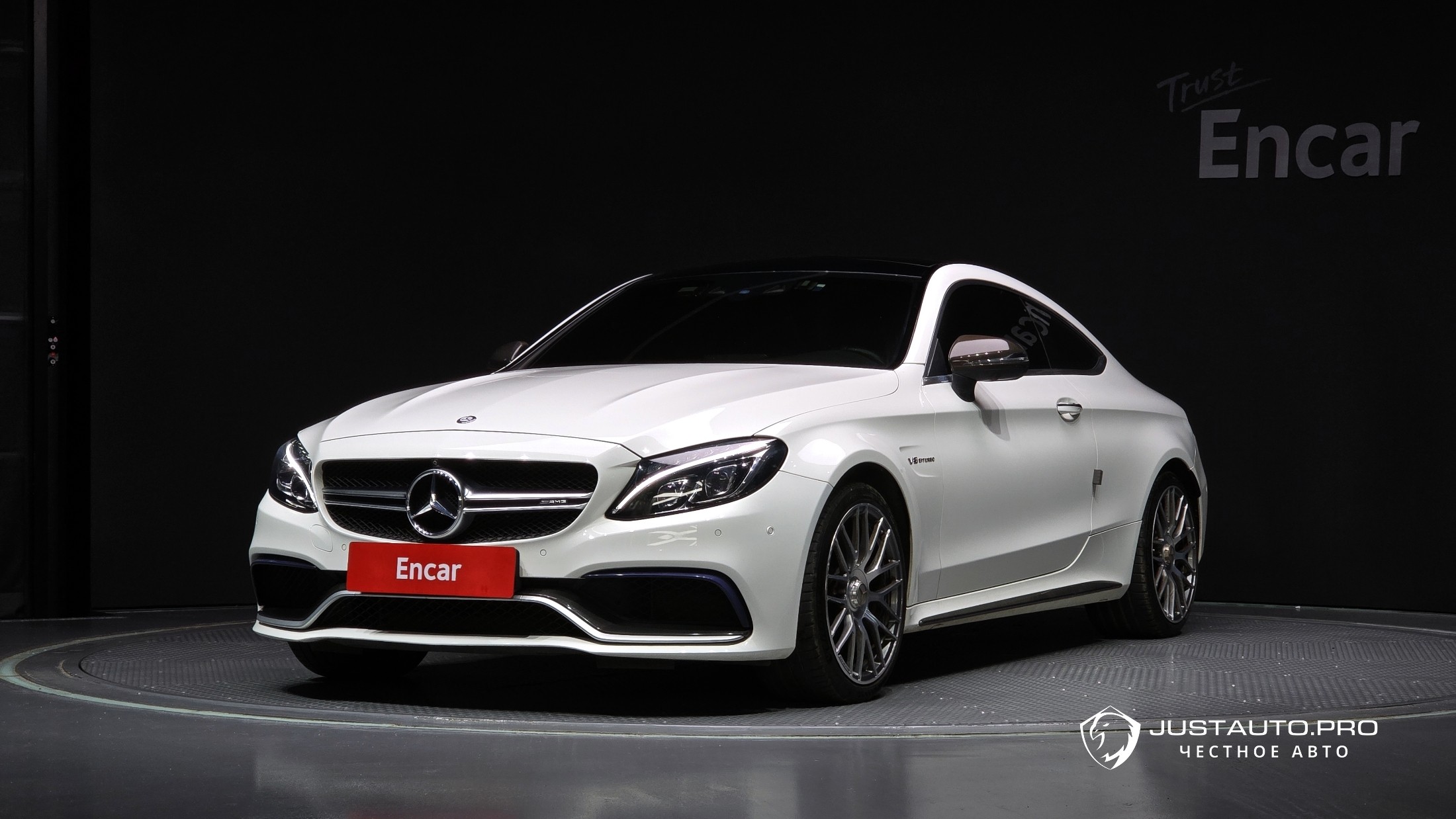 Автомобиль Mercedes-Benz C-Class