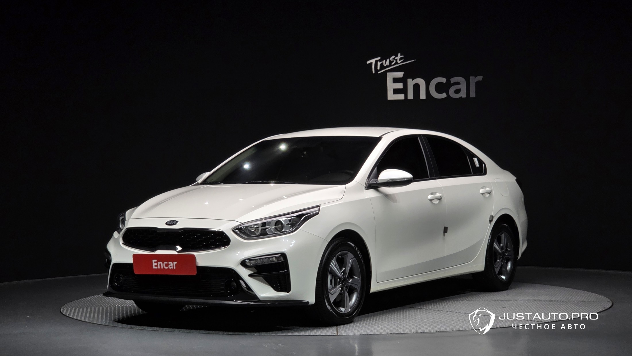 Автомобиль Kia K3