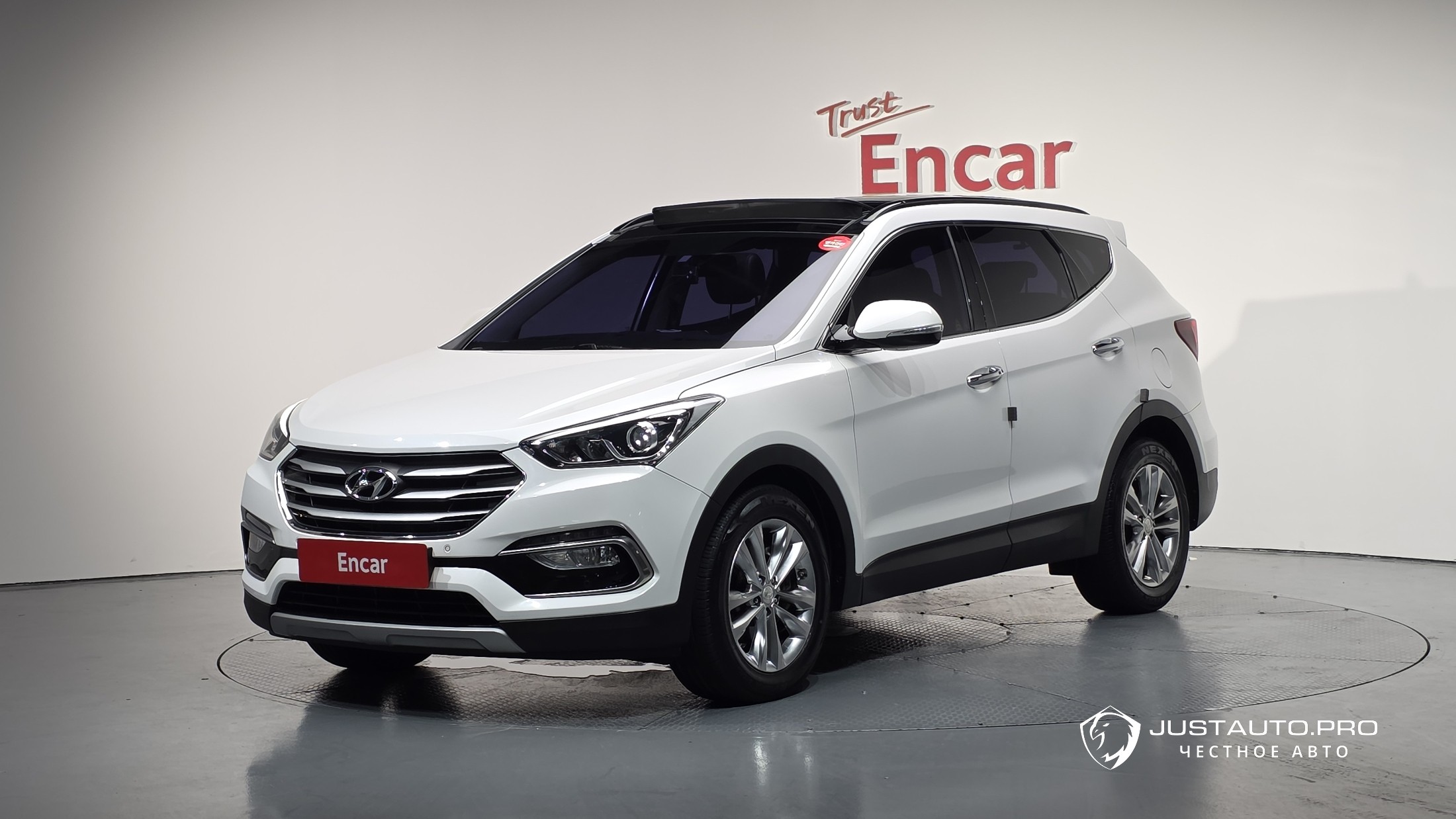 Автомобиль Hyundai Santafe