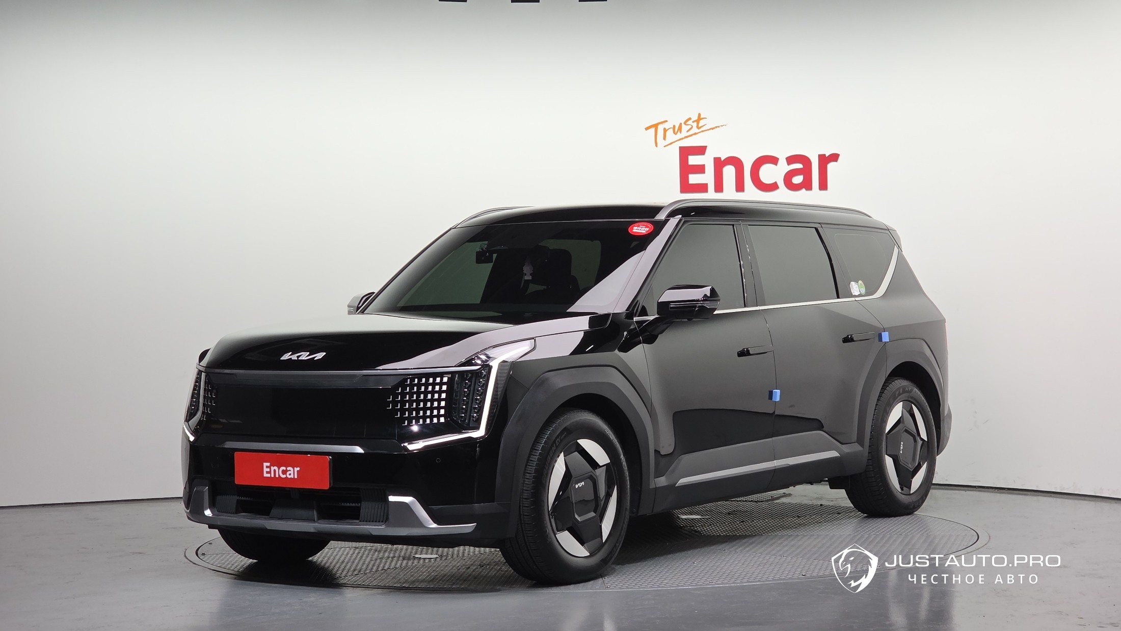 Автомобиль Kia EV9