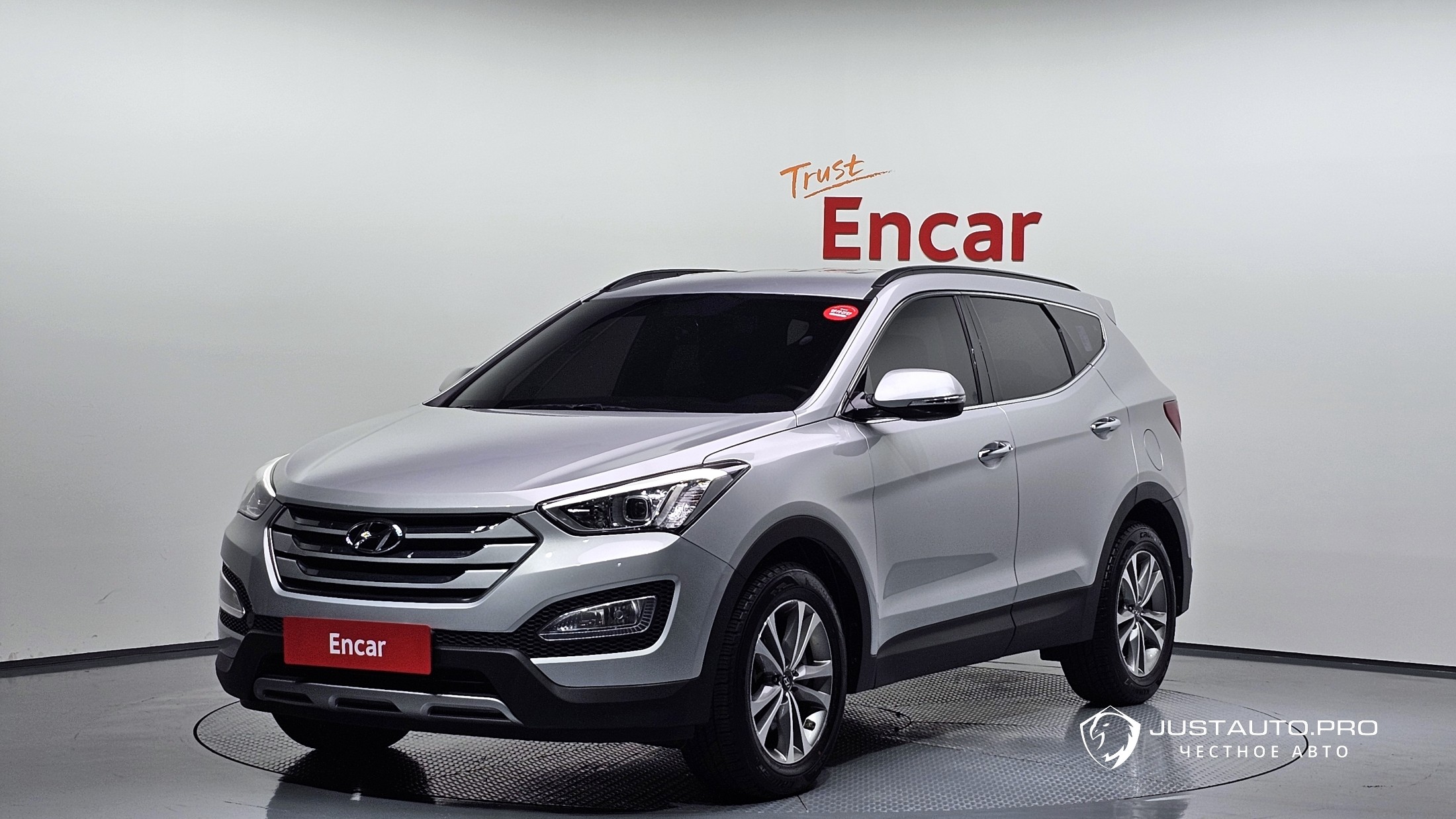 Автомобиль Hyundai Santafe