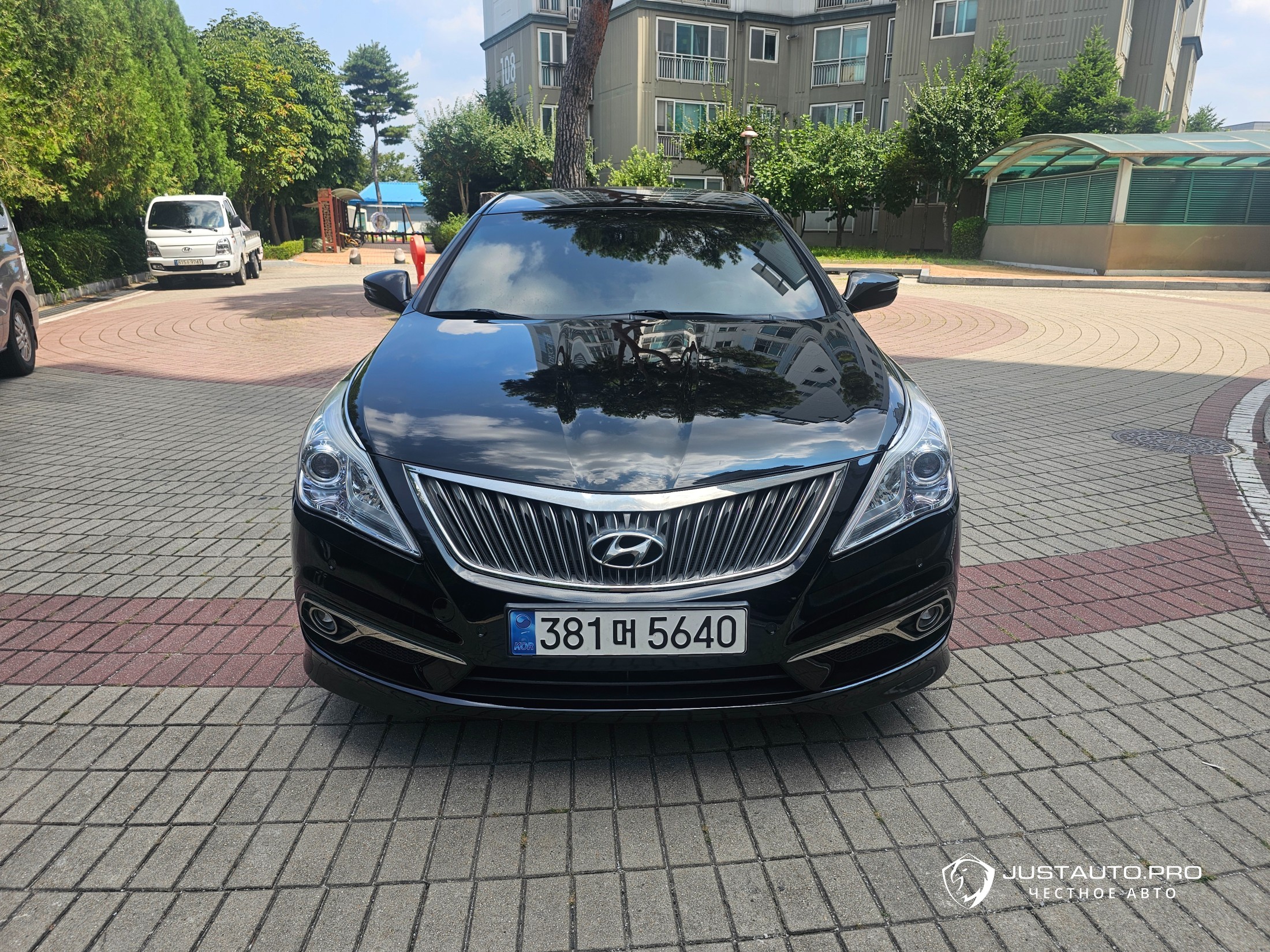 Автомобиль Hyundai Grandeur