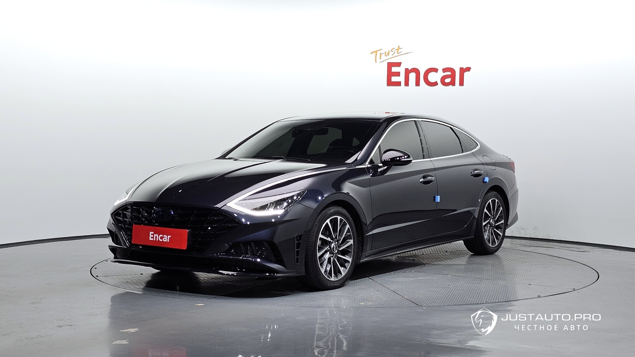 Автомобиль Hyundai Sonata