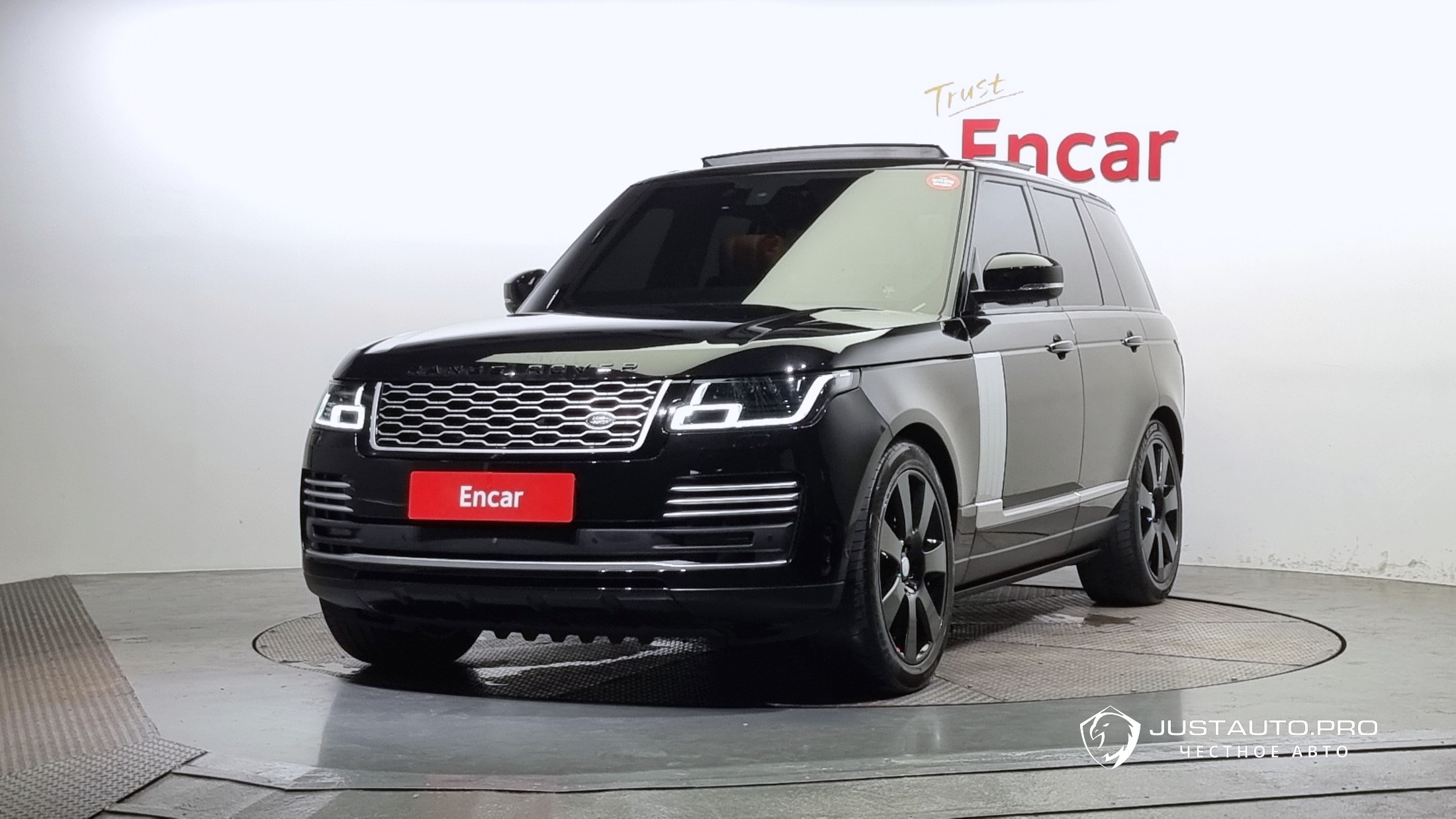 Автомобиль Land Rover Range Rover