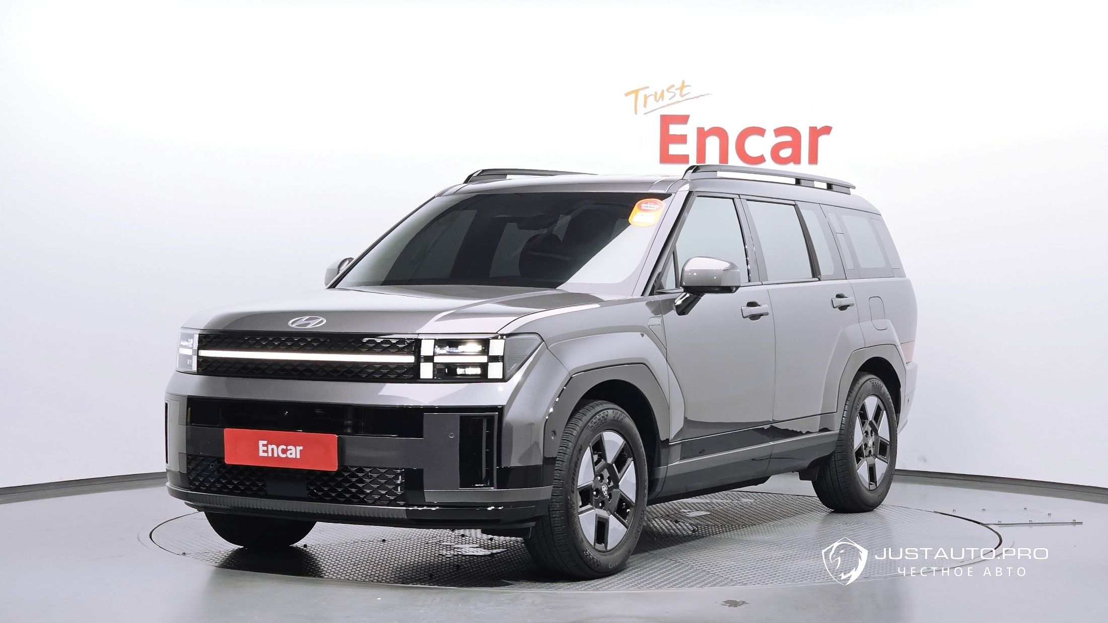 Автомобиль Hyundai Santafe