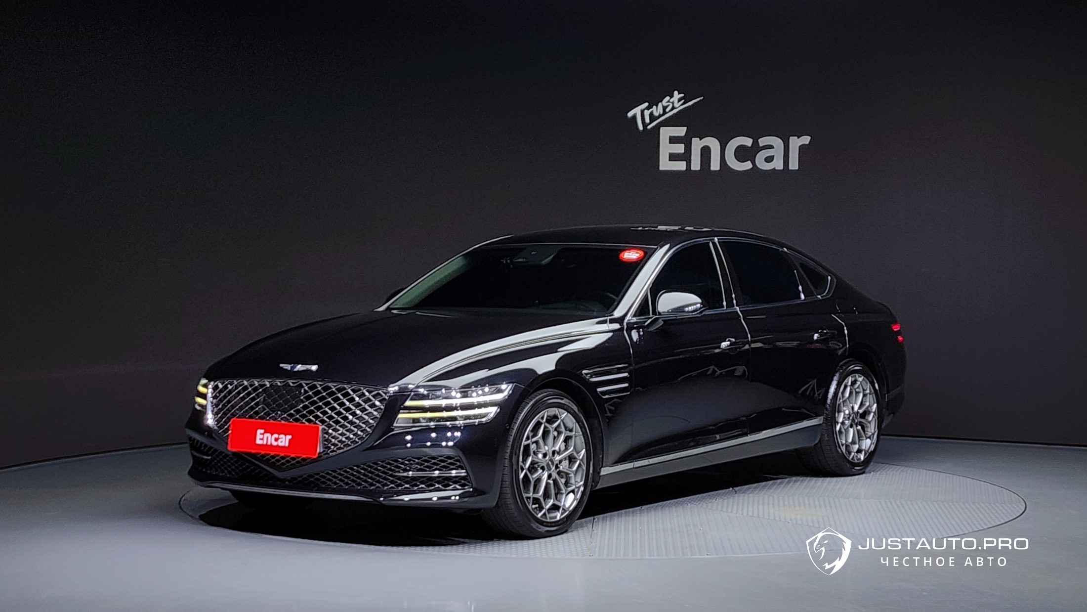 Автомобиль Genesis G80