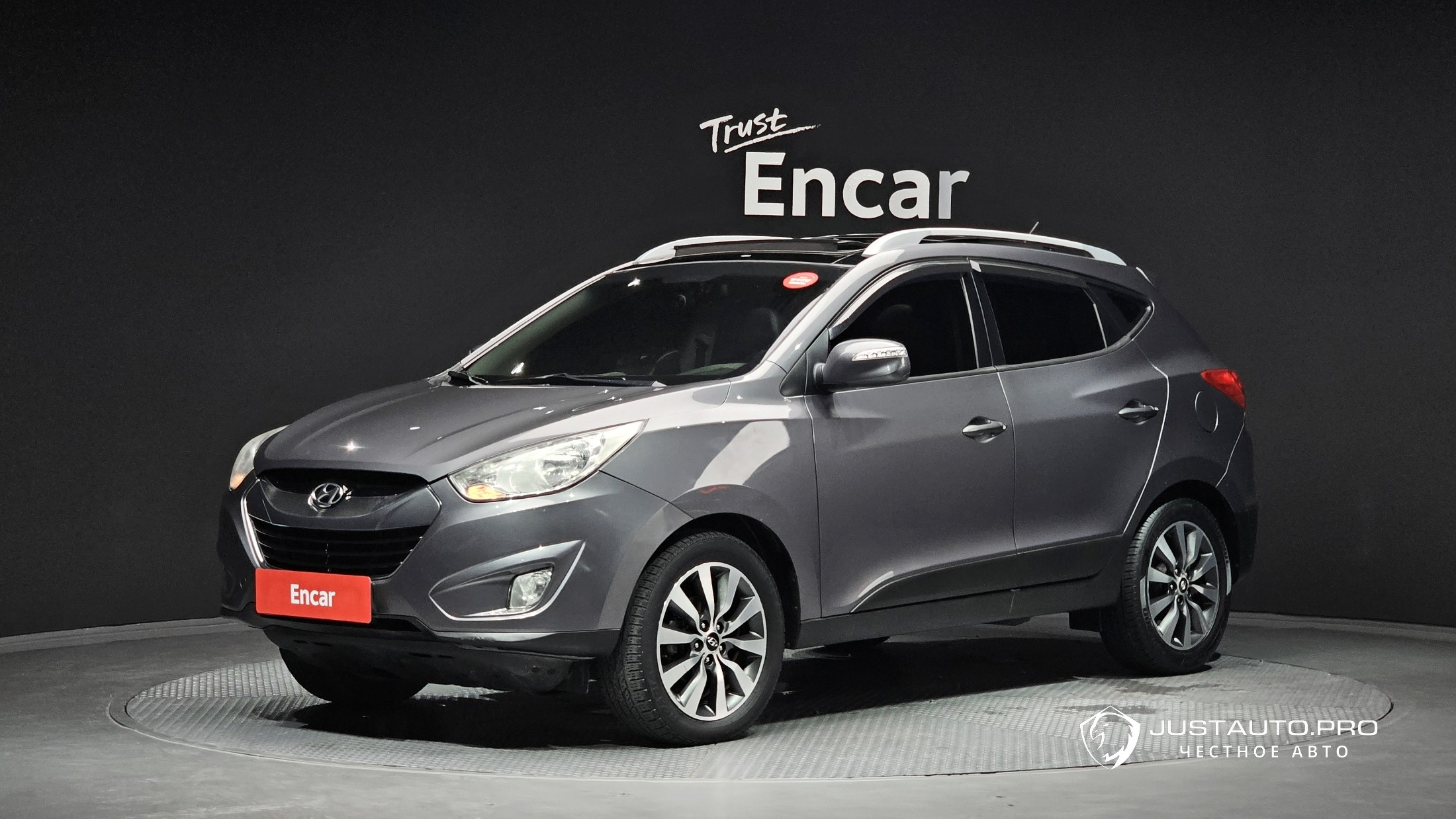Автомобиль Hyundai Tucson