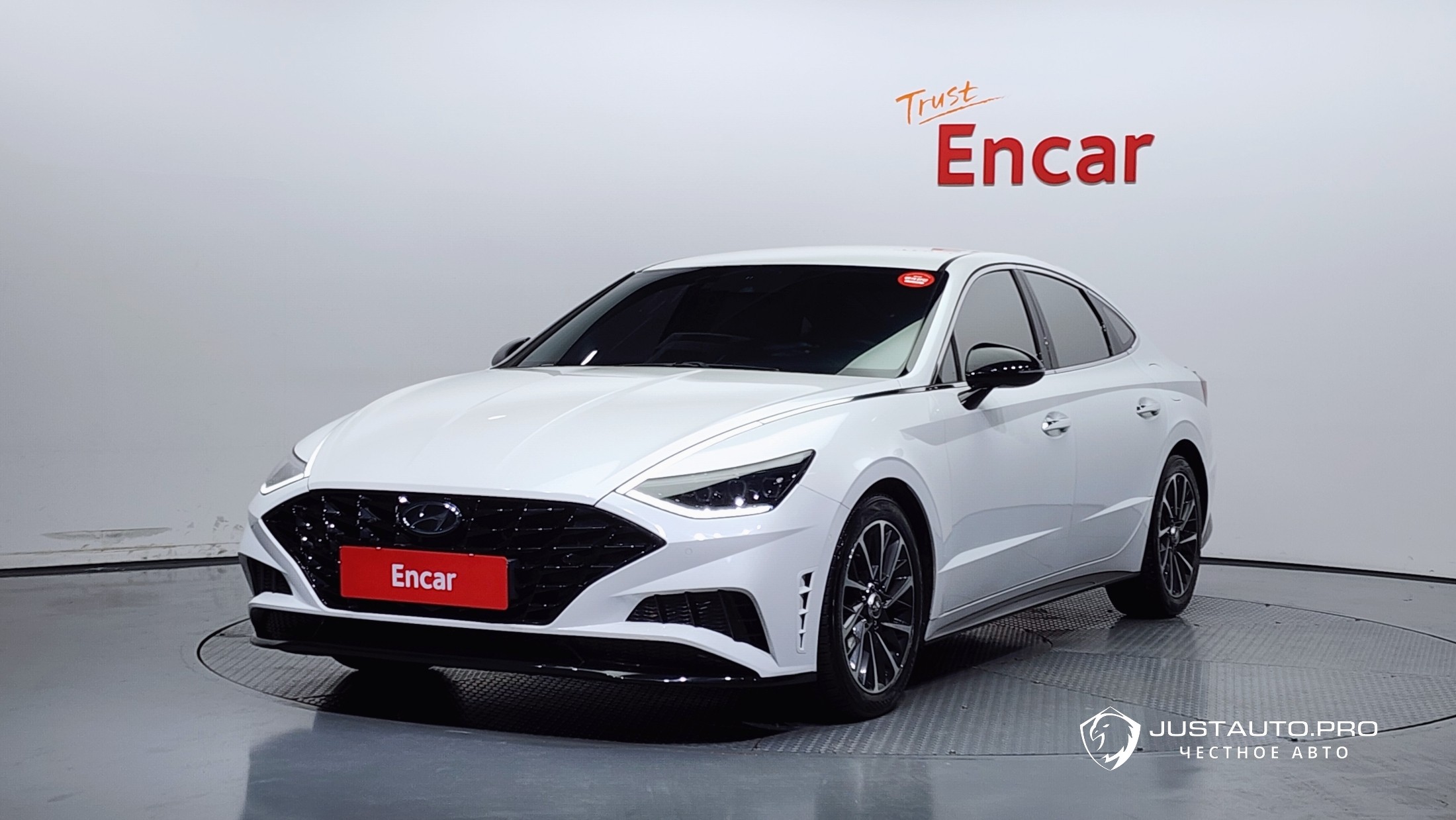 Автомобиль Hyundai Sonata