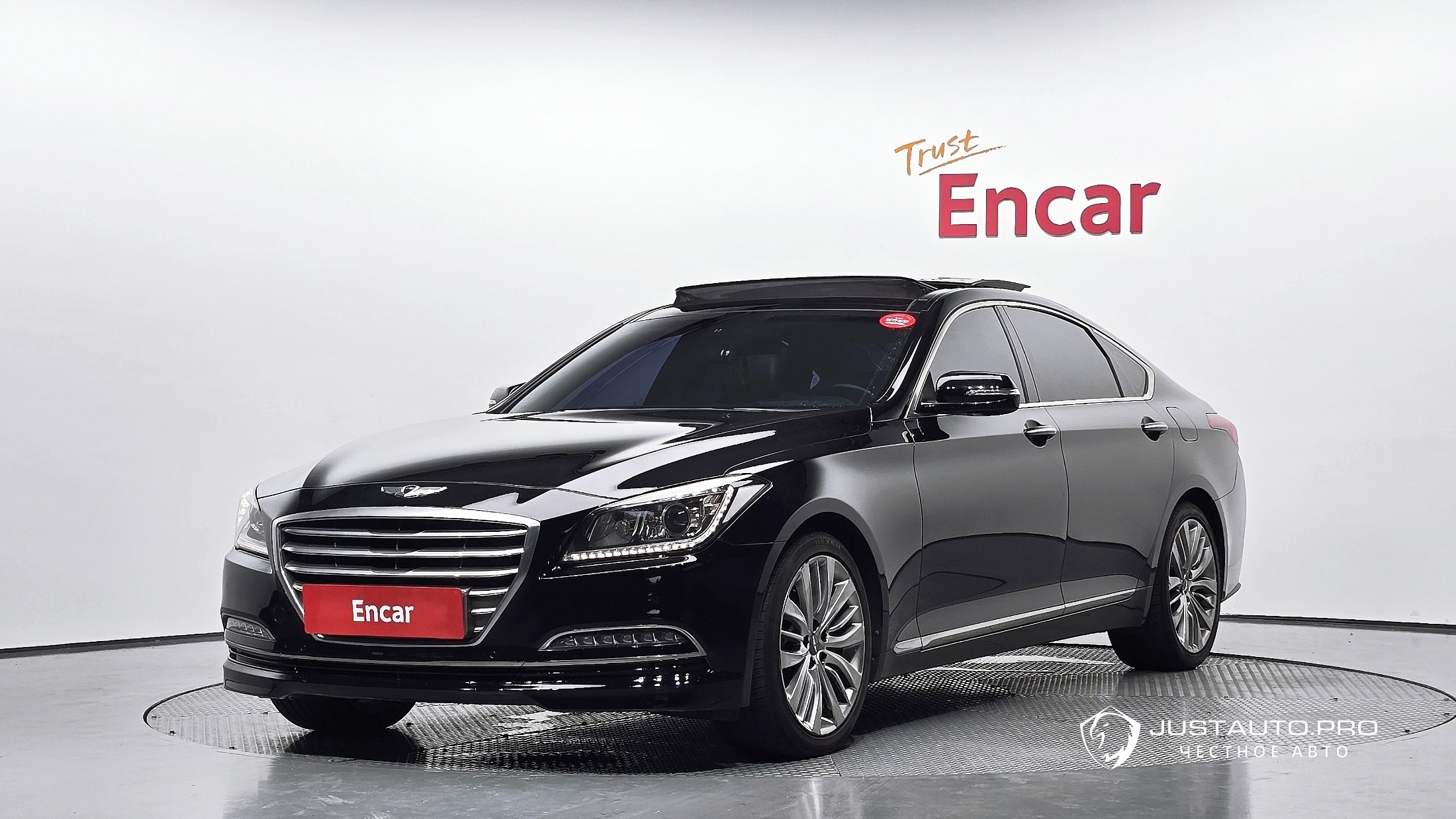 Автомобиль Hyundai Genesis