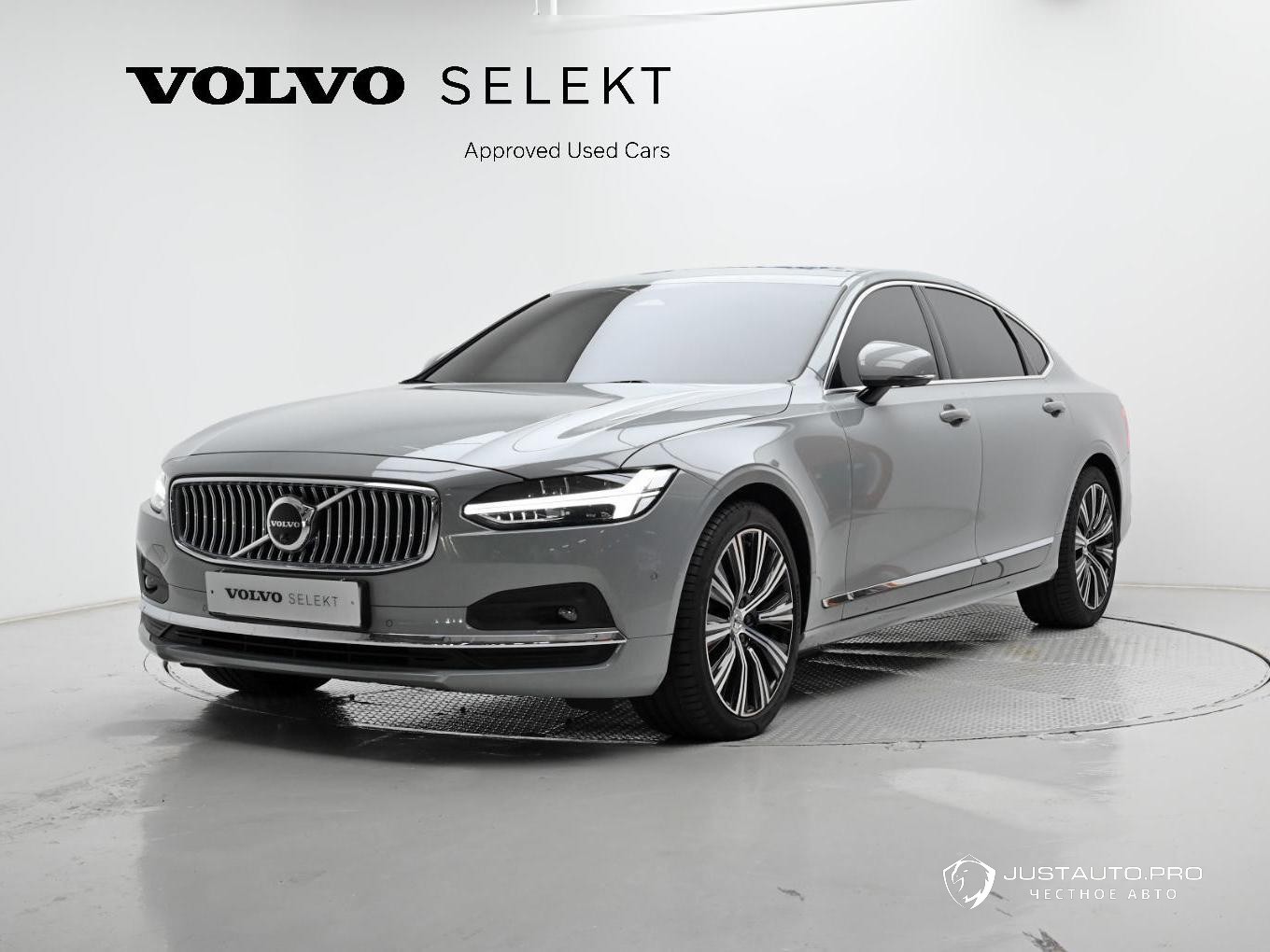Автомобиль Volvo S90