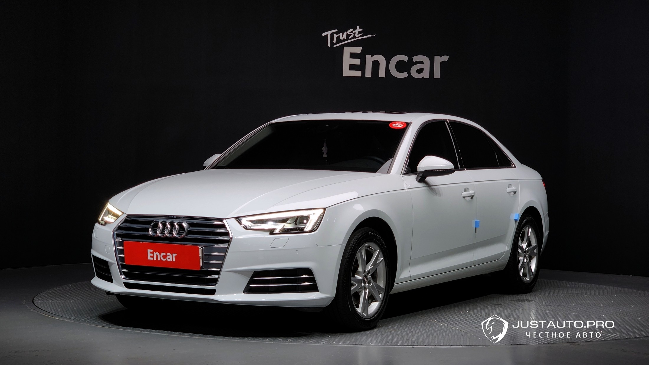 Автомобиль Audi A4