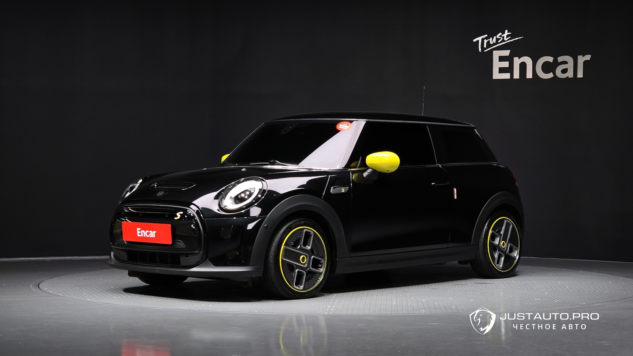 Автомобиль Mini Cooper