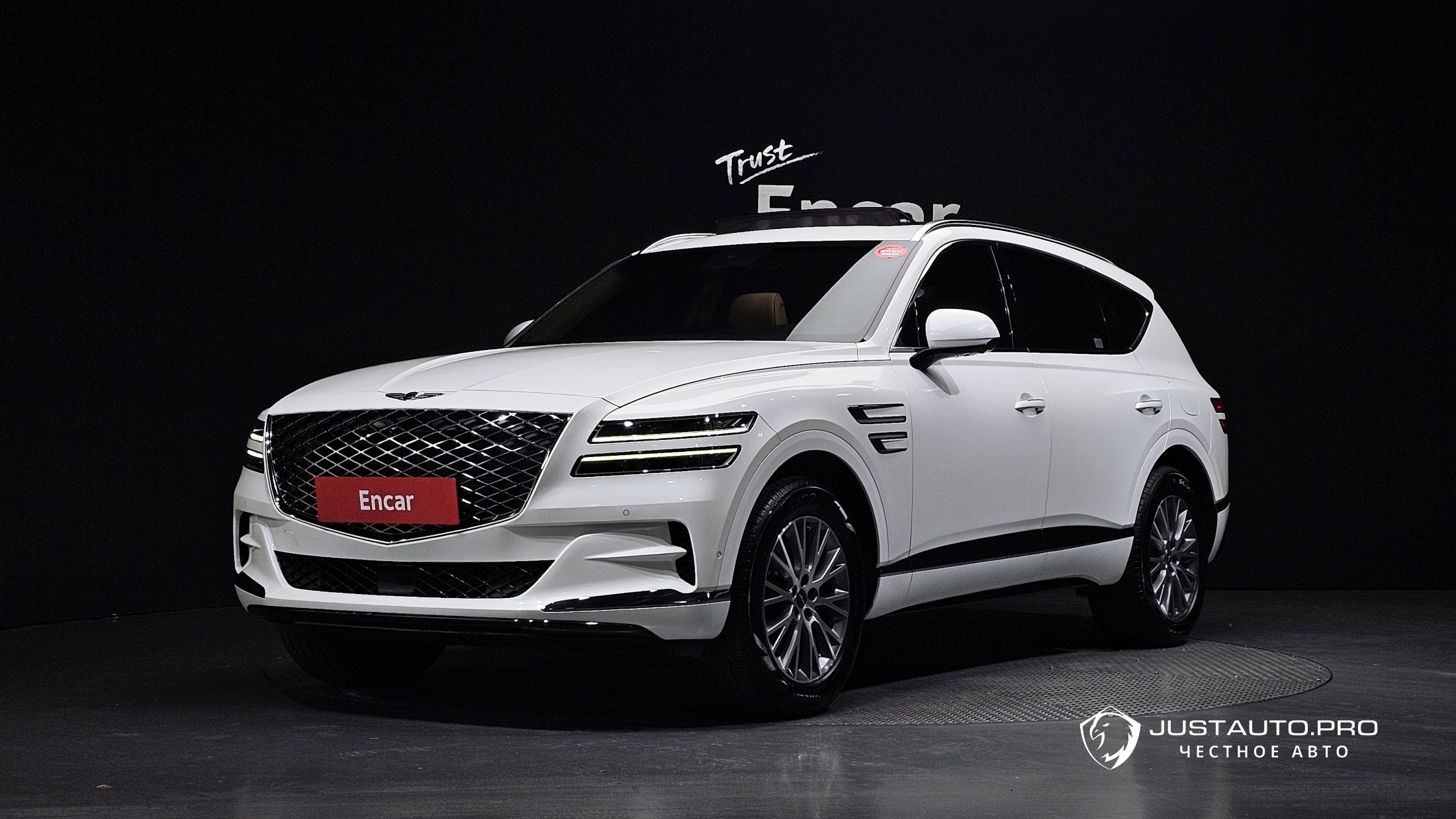 Автомобиль Genesis GV80