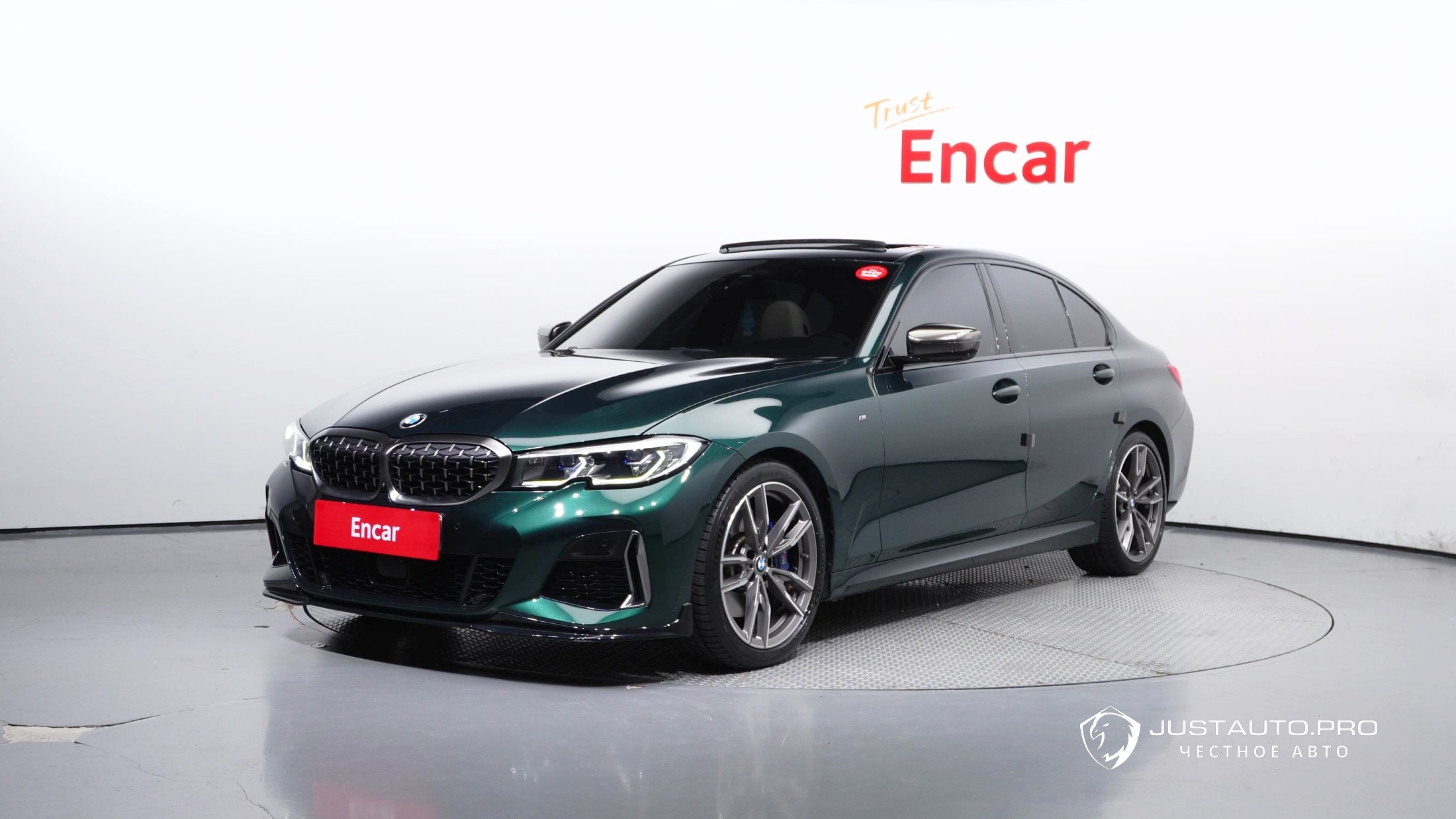 Автомобиль BMW 3-Series