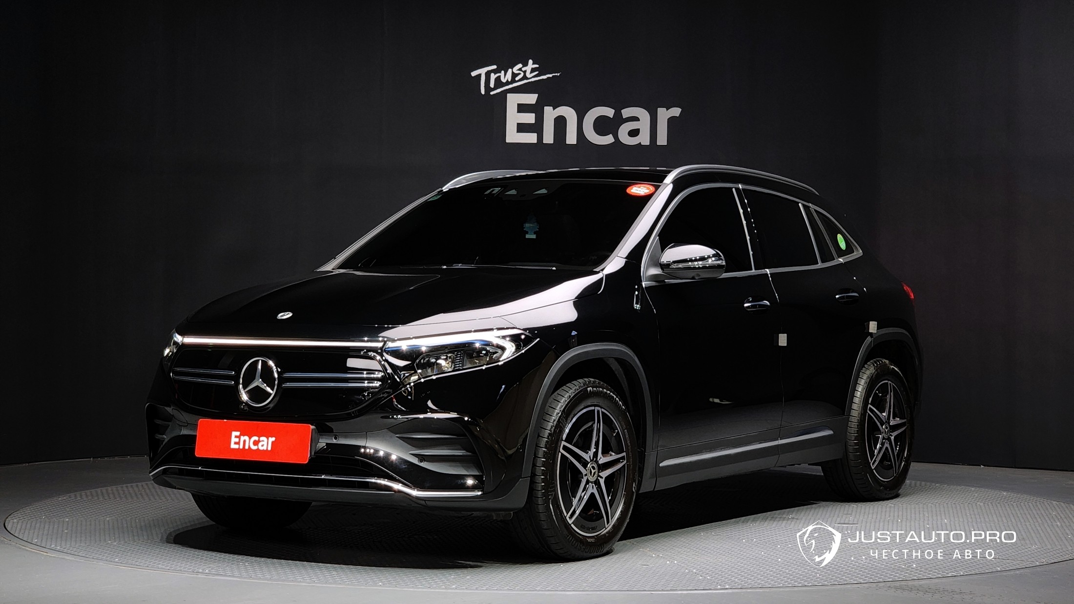 Автомобиль Mercedes-Benz EQA