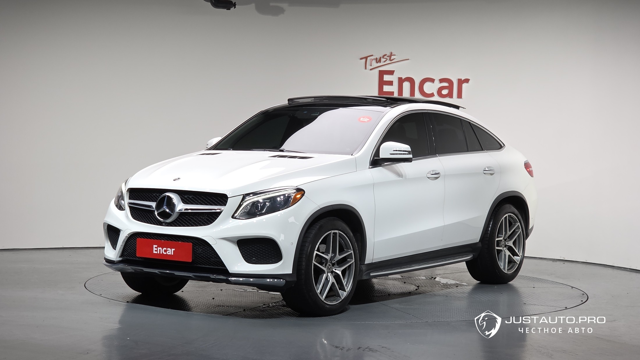 Автомобиль Mercedes-Benz GLE-Class