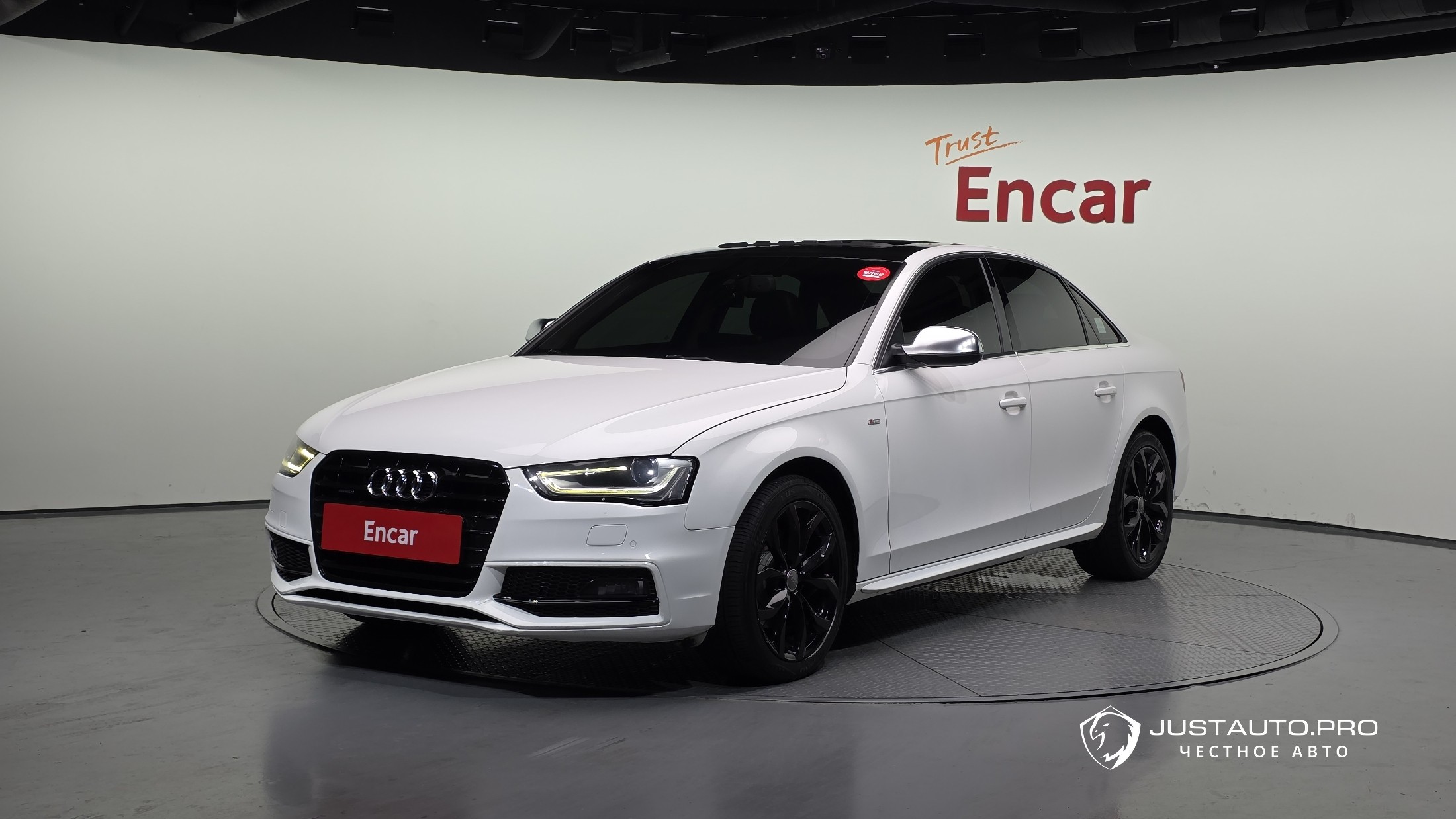 Автомобиль Audi A4