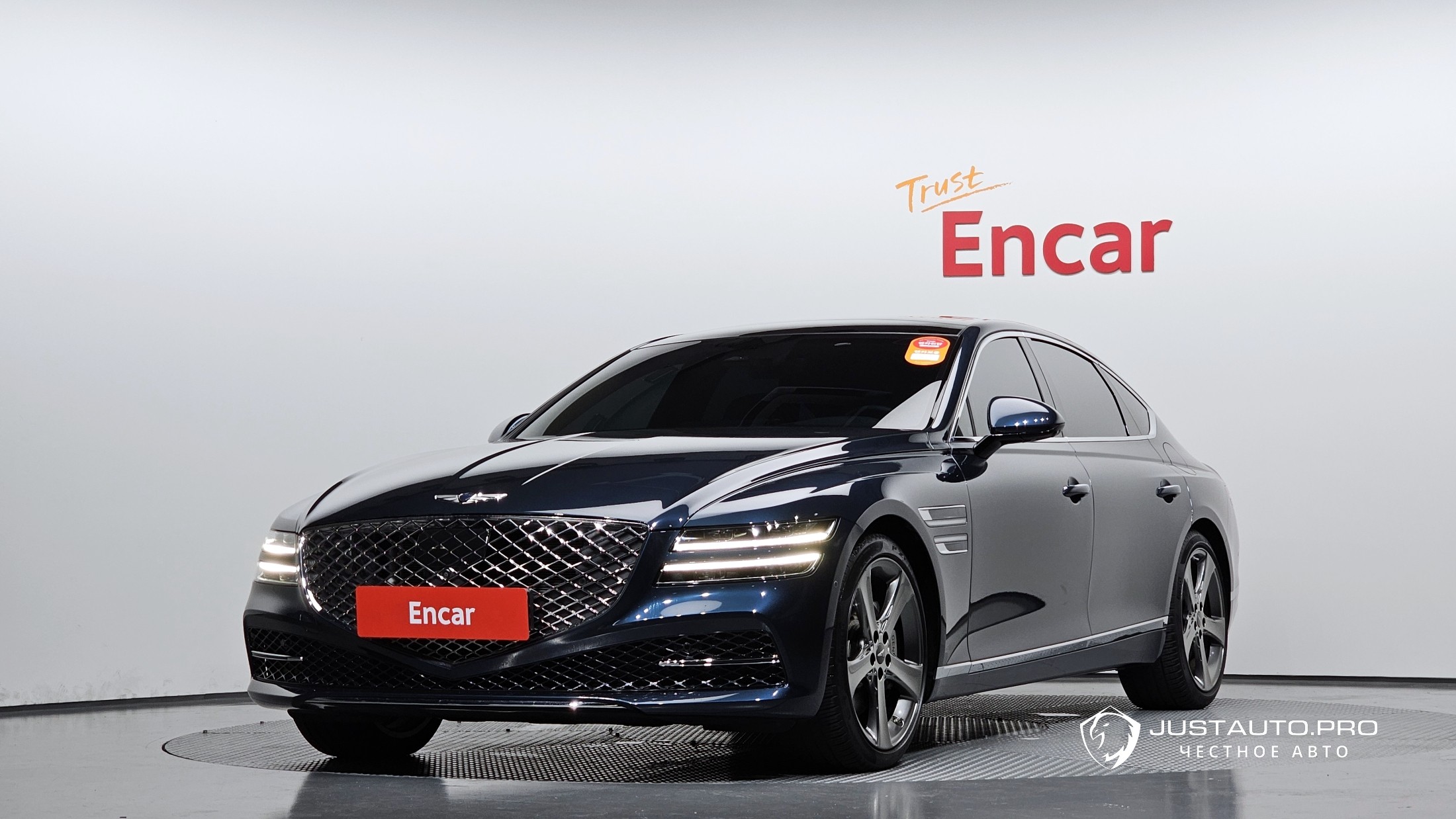 Автомобиль Genesis G80