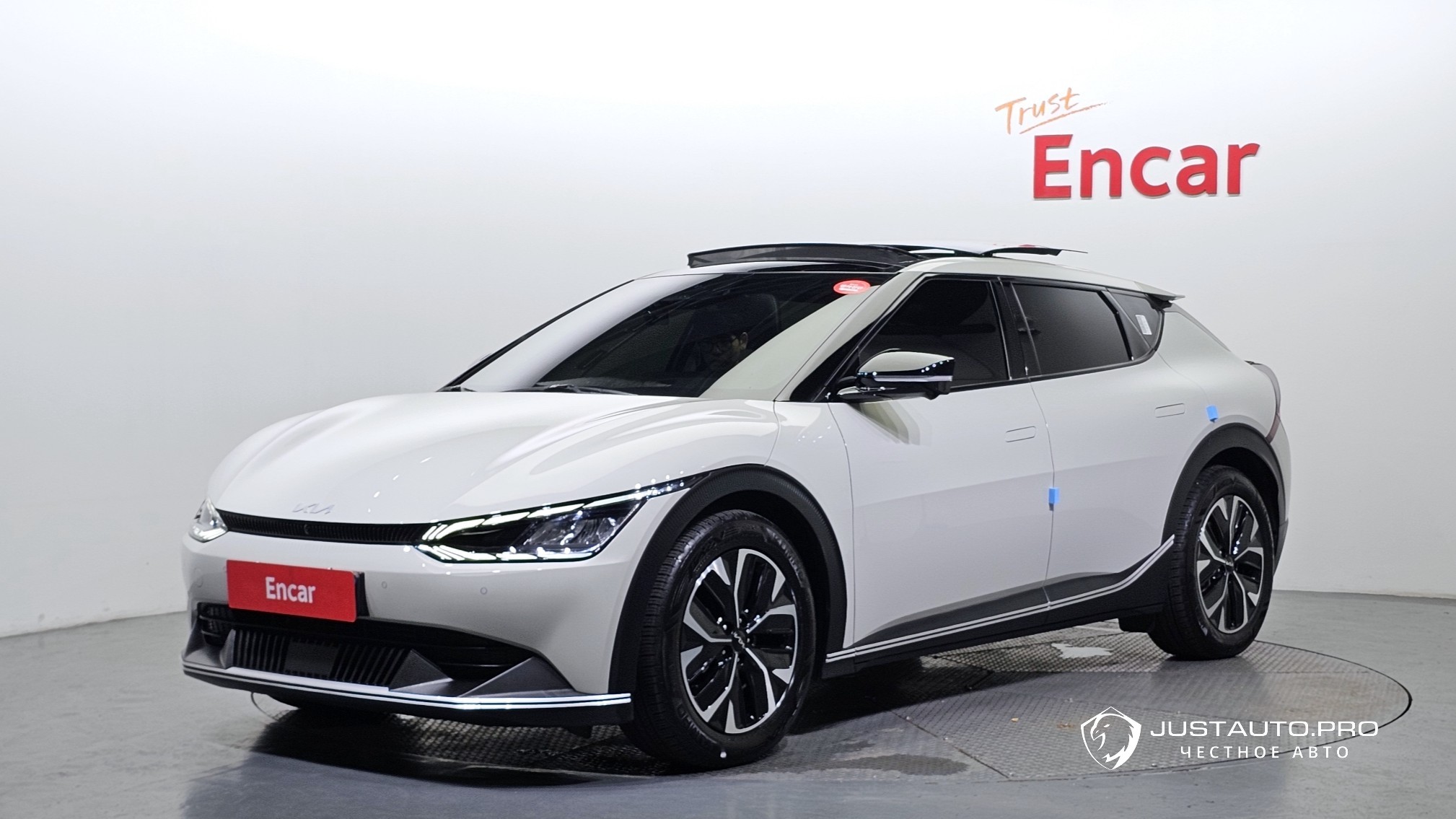 Автомобиль Kia EV6