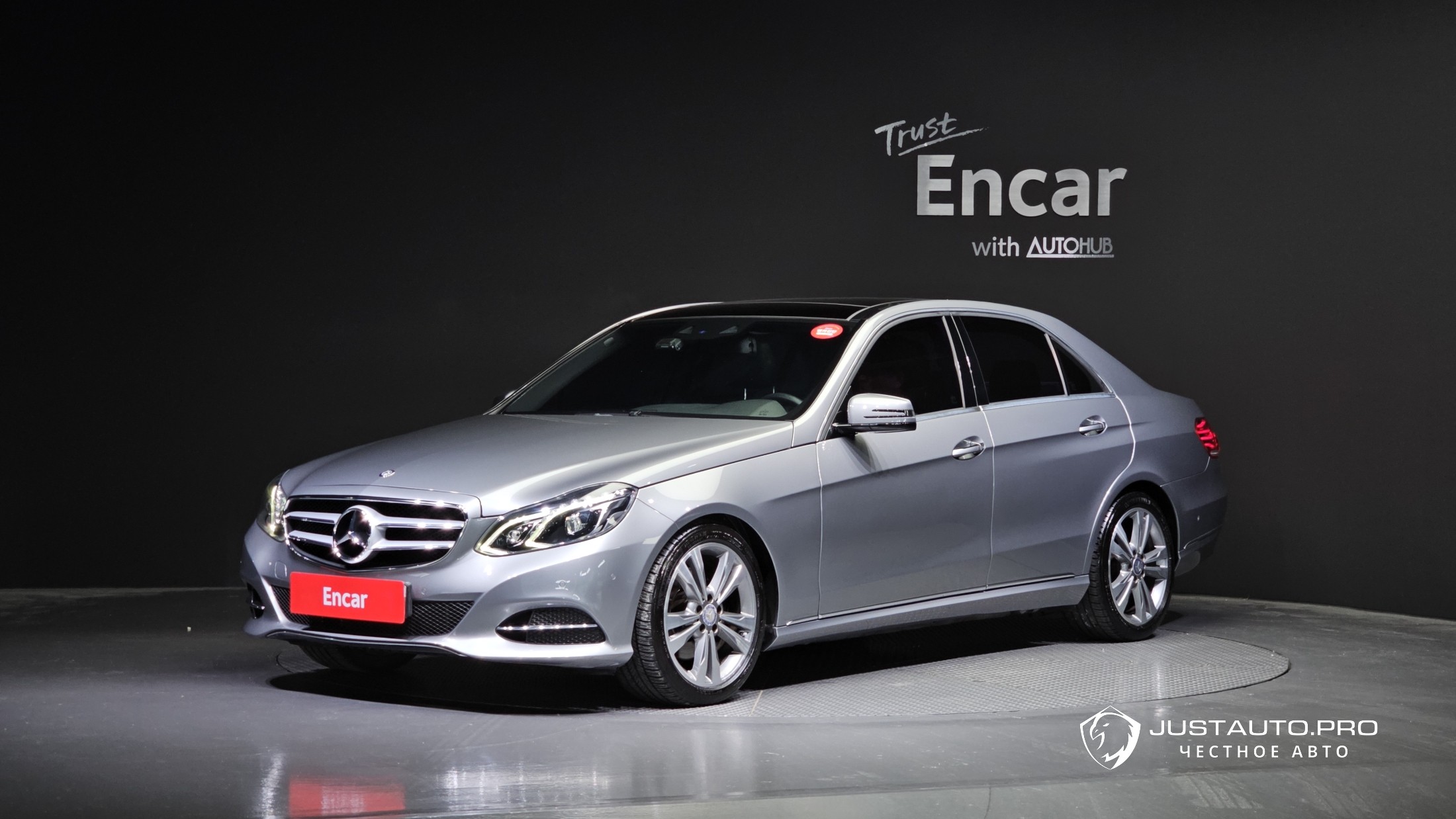 Автомобиль Mercedes-Benz E-Class