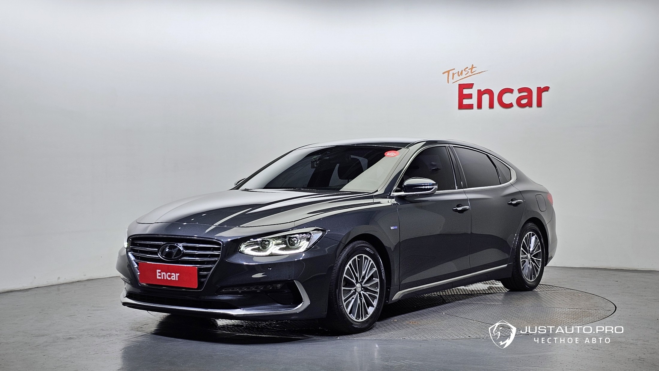 Автомобиль Hyundai Grandeur