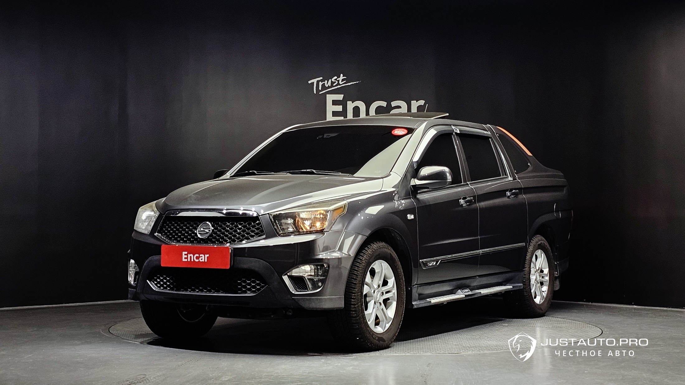 Автомобиль KG_Mobility_Ssangyong KORANDO