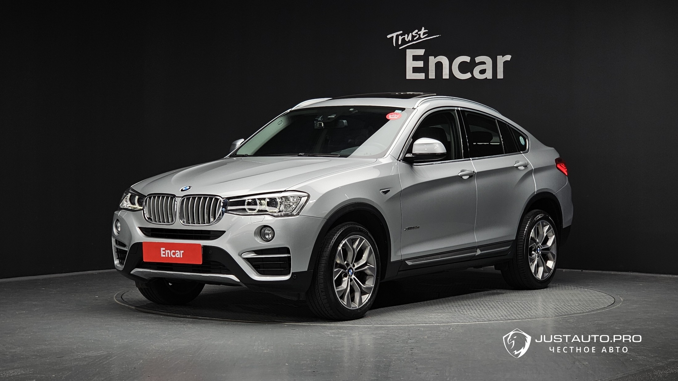 Автомобиль BMW X4