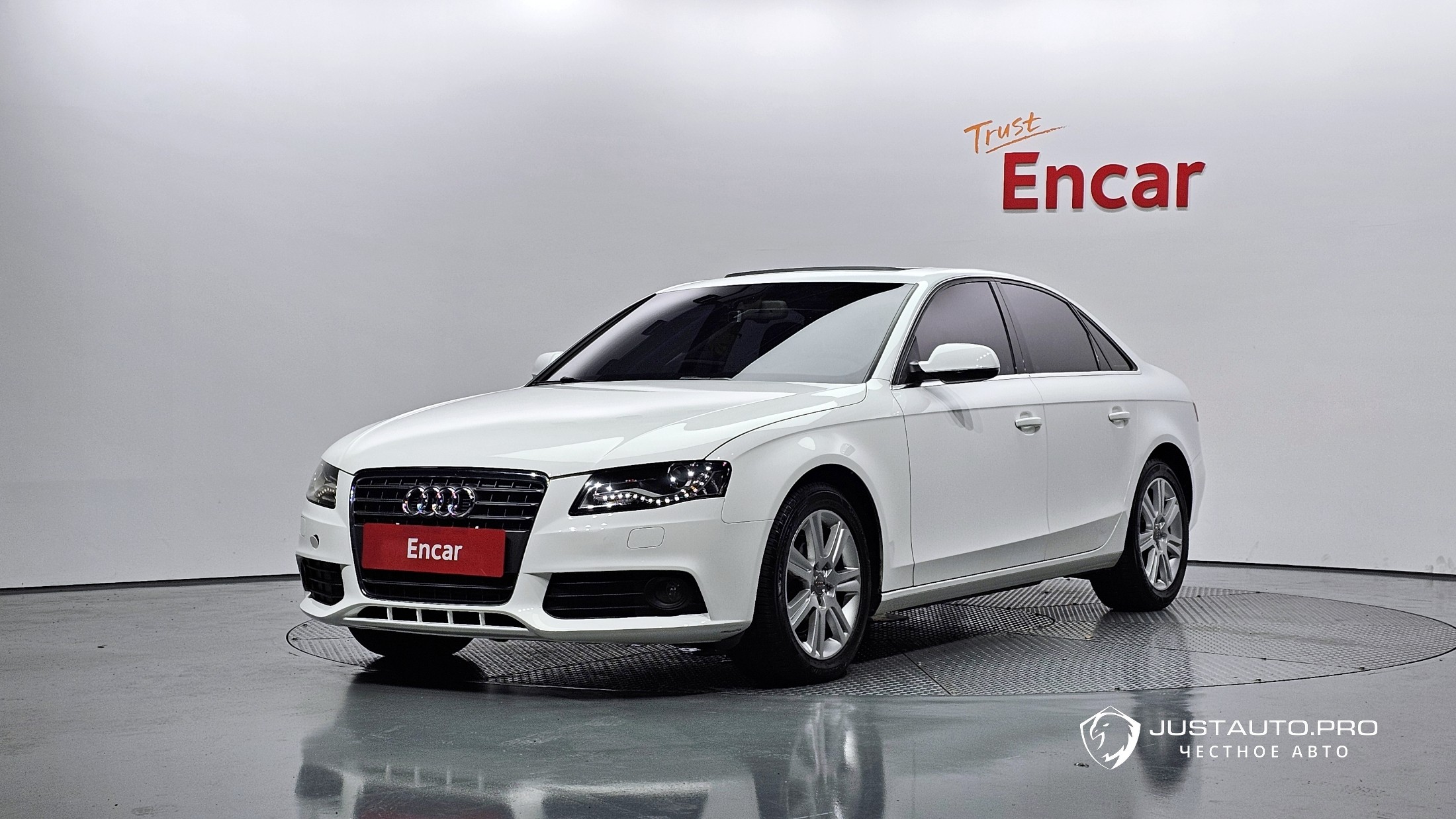 Автомобиль Audi A4