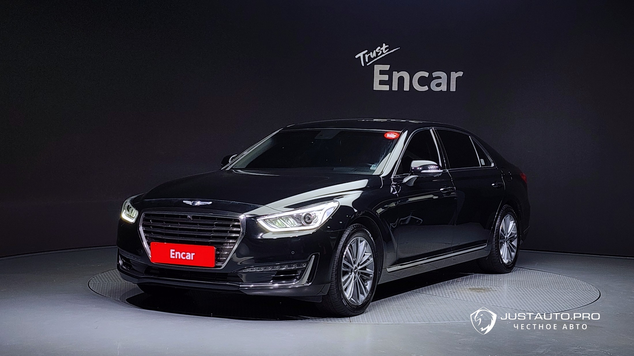 Автомобиль Genesis EQ900