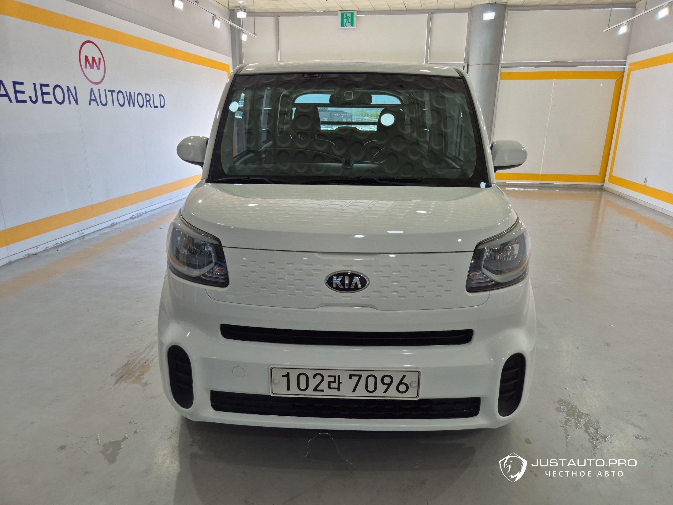 Автомобиль Kia RAY