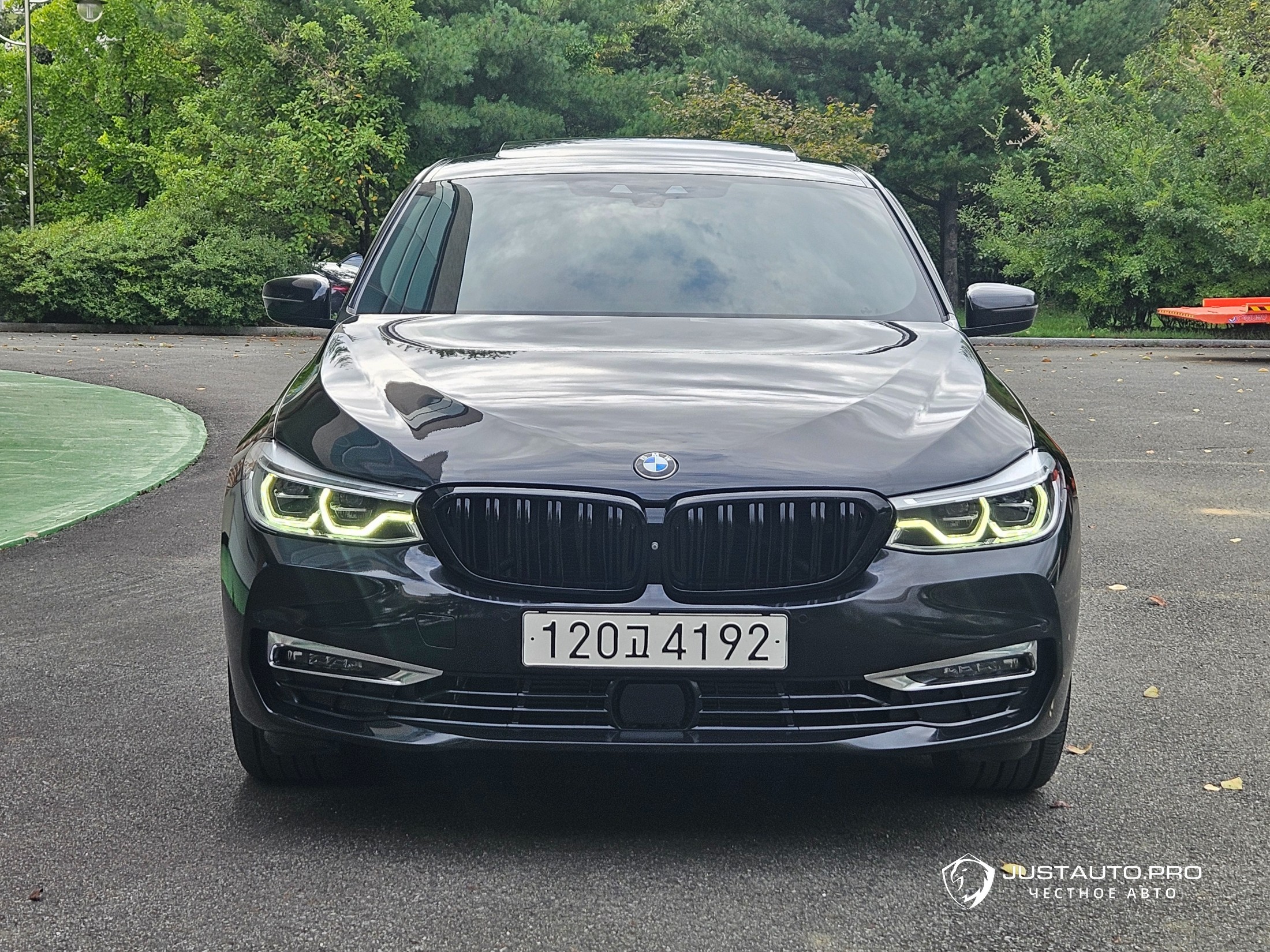 Автомобиль BMW Gran Turismo