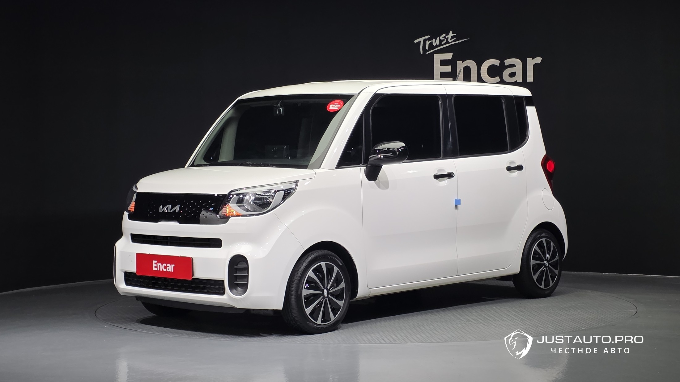 Автомобиль Kia RAY