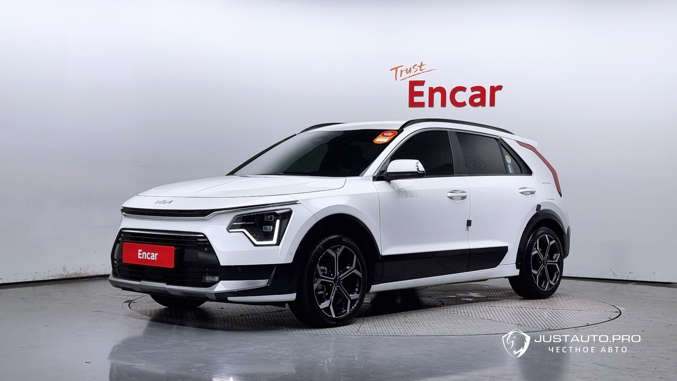 Автомобиль Kia Niro