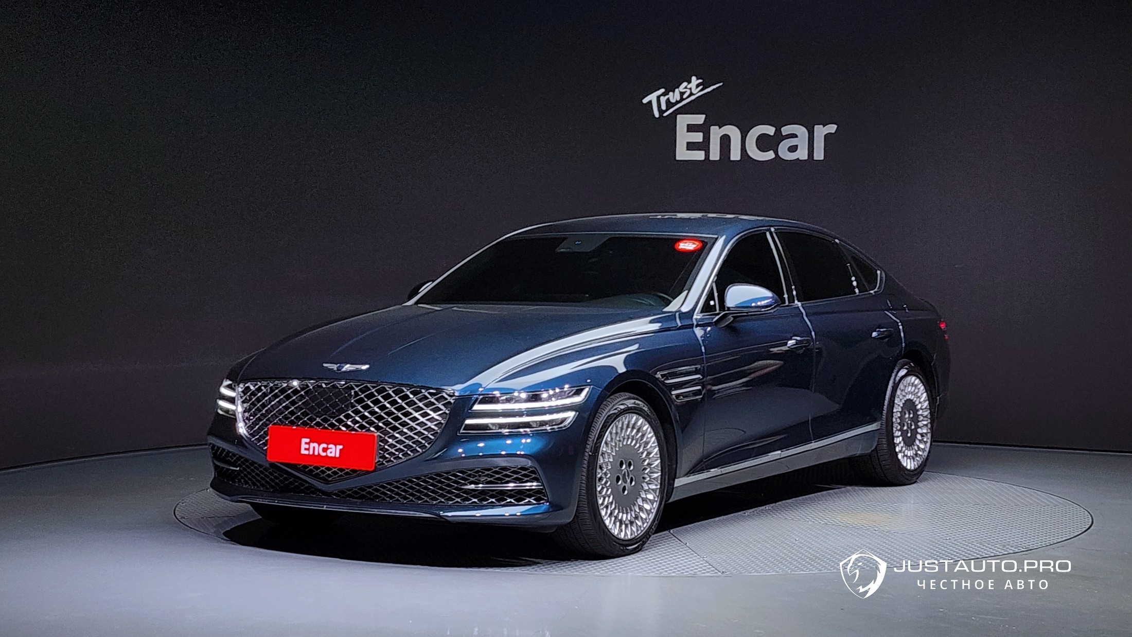 Автомобиль Genesis G80