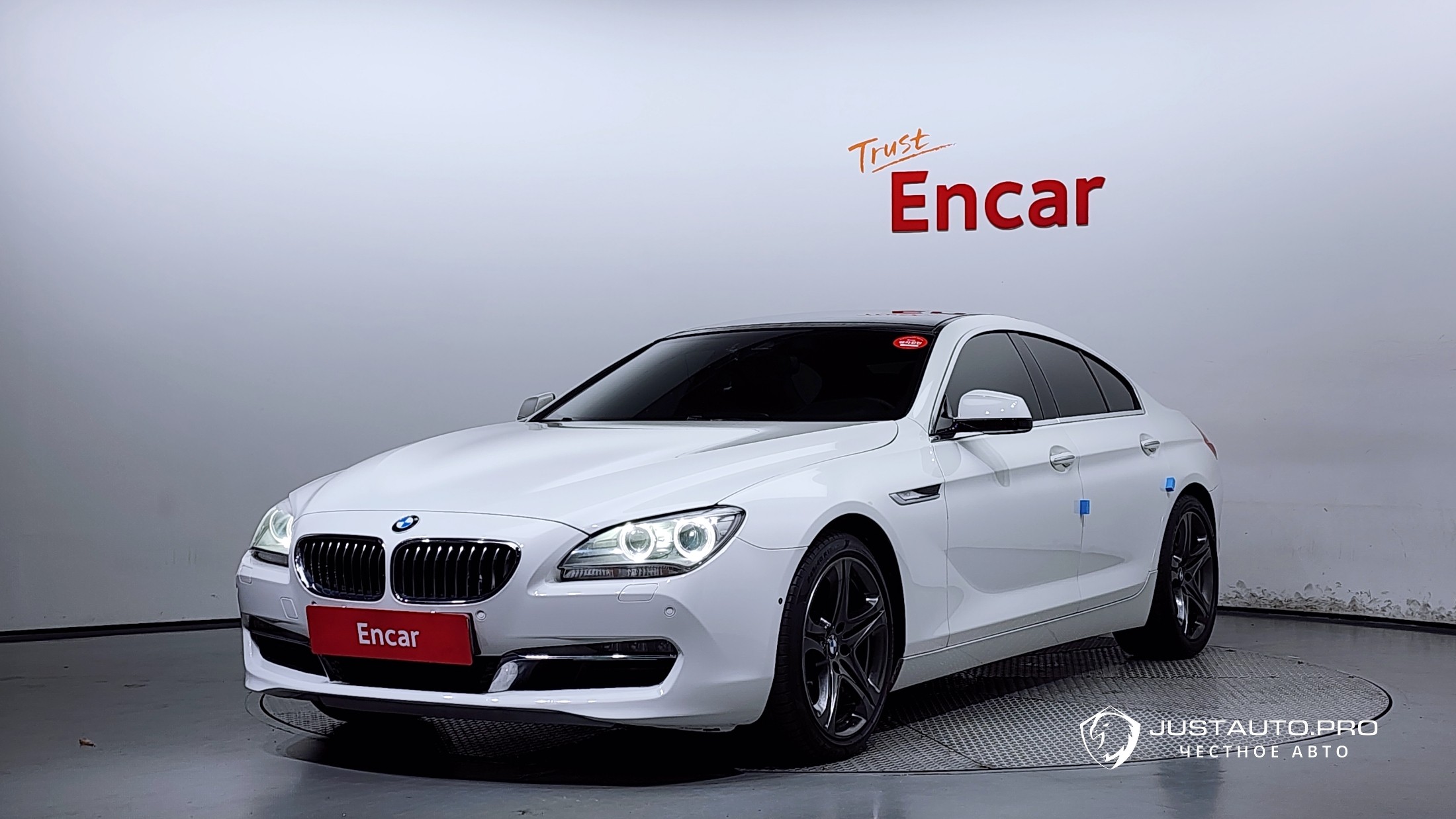 Автомобиль BMW 6-Series