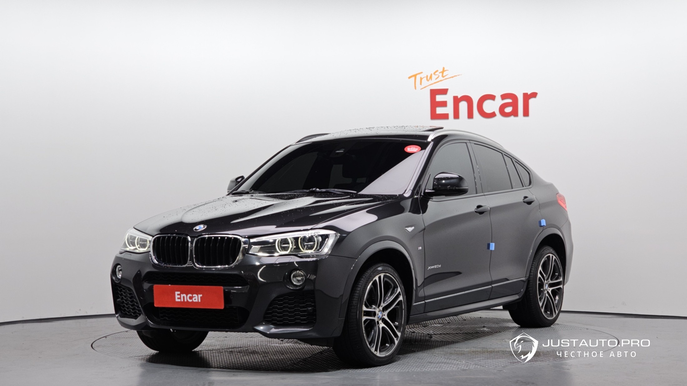 Автомобиль BMW X4