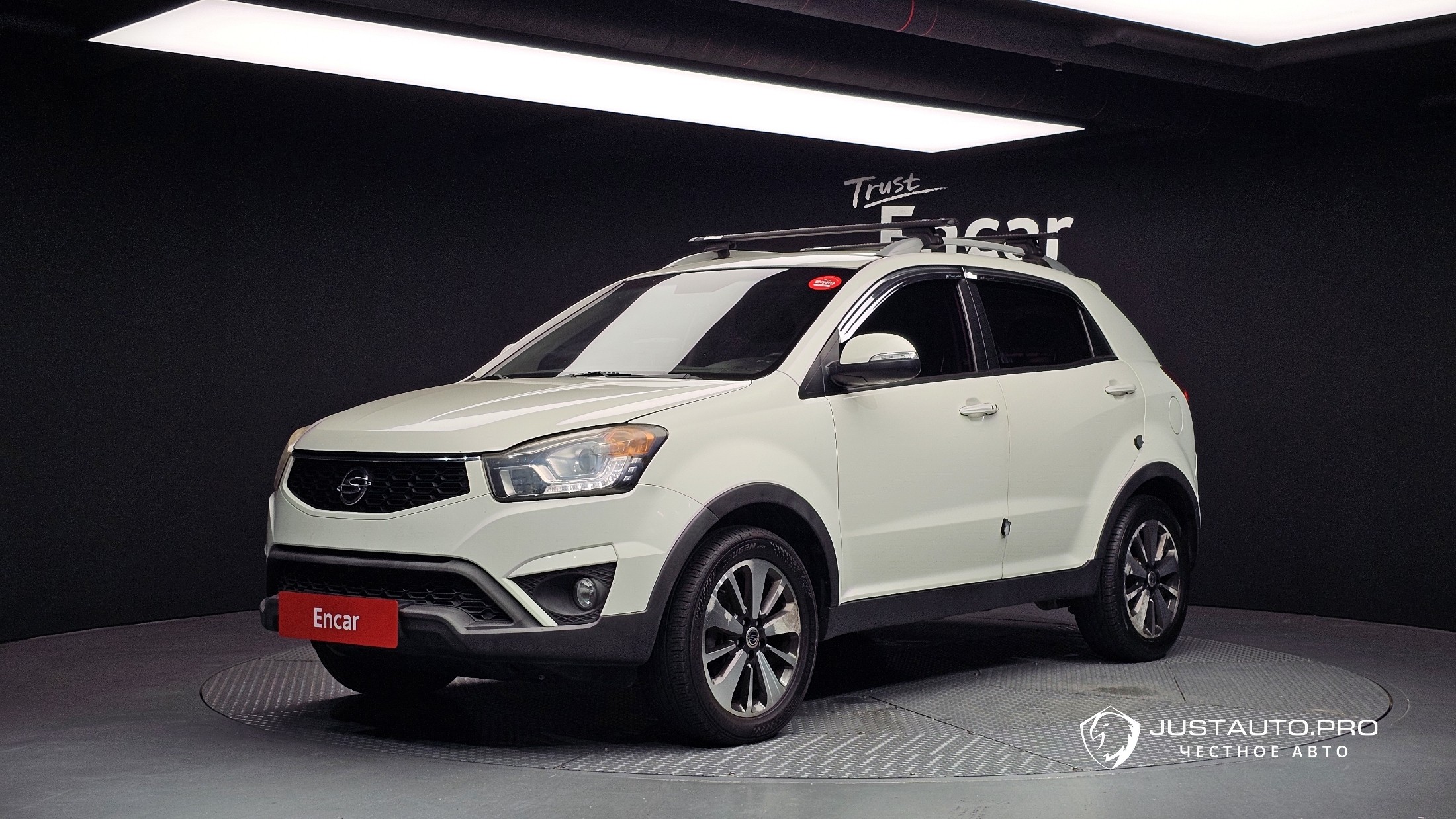 Автомобиль KG_Mobility_Ssangyong KORANDO