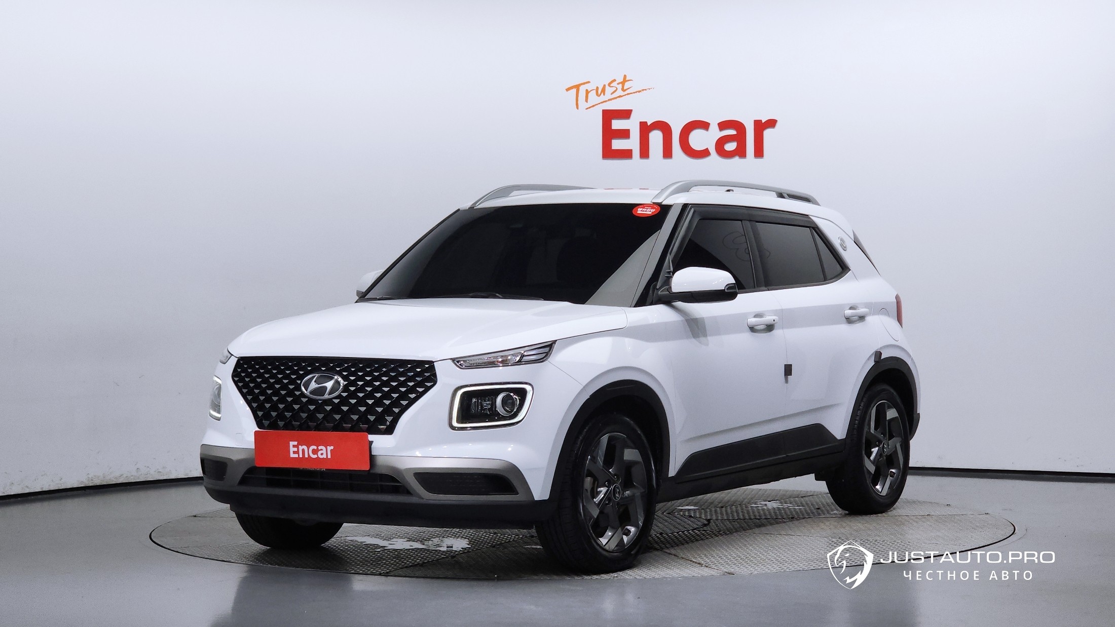 Автомобиль Hyundai Venue