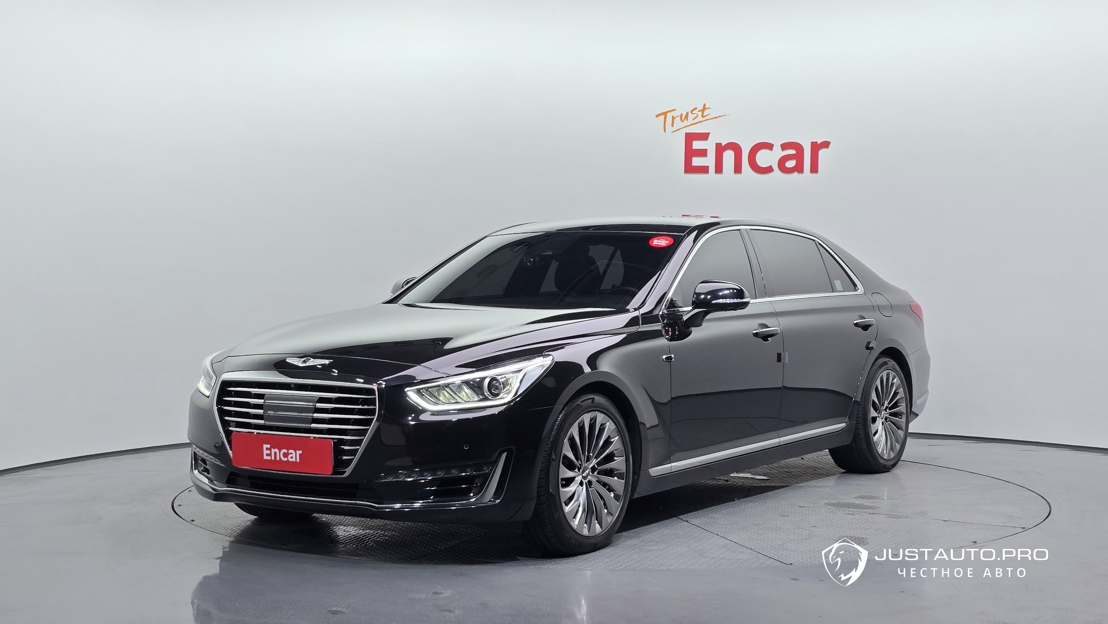 Автомобиль Genesis EQ900