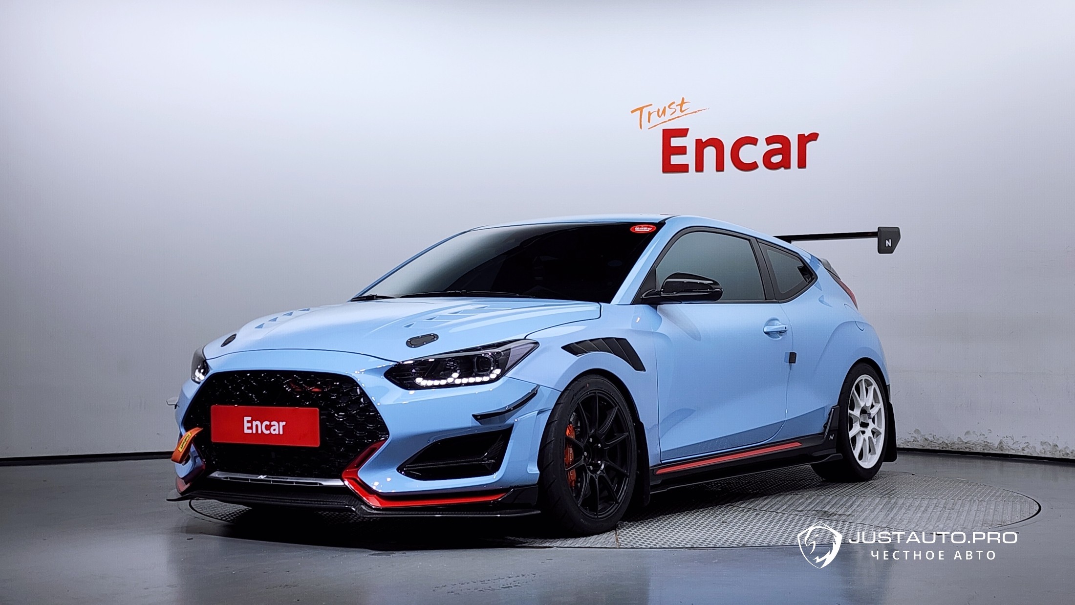 Автомобиль Hyundai Veloster